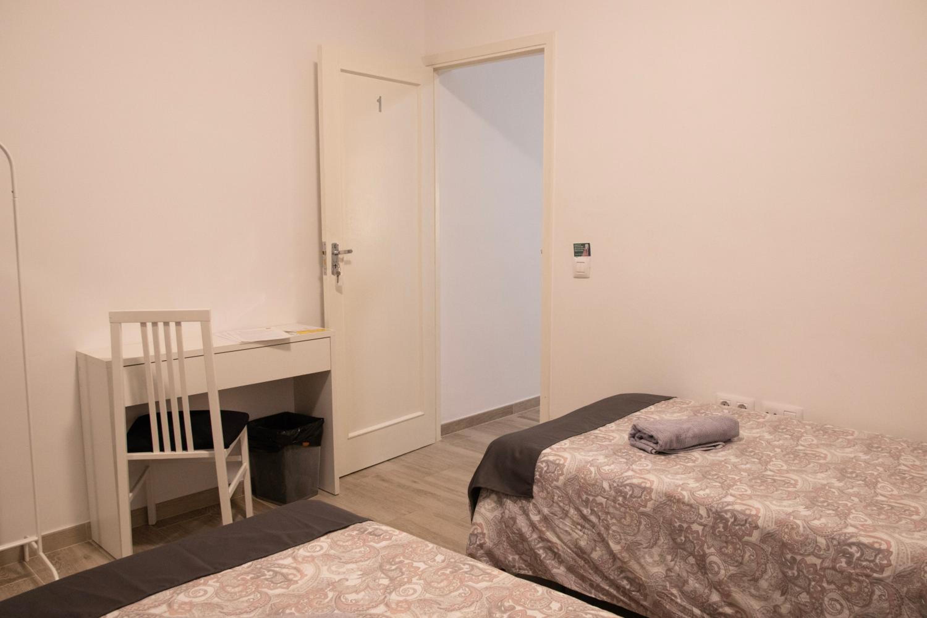 Habitación doble con baño compartido