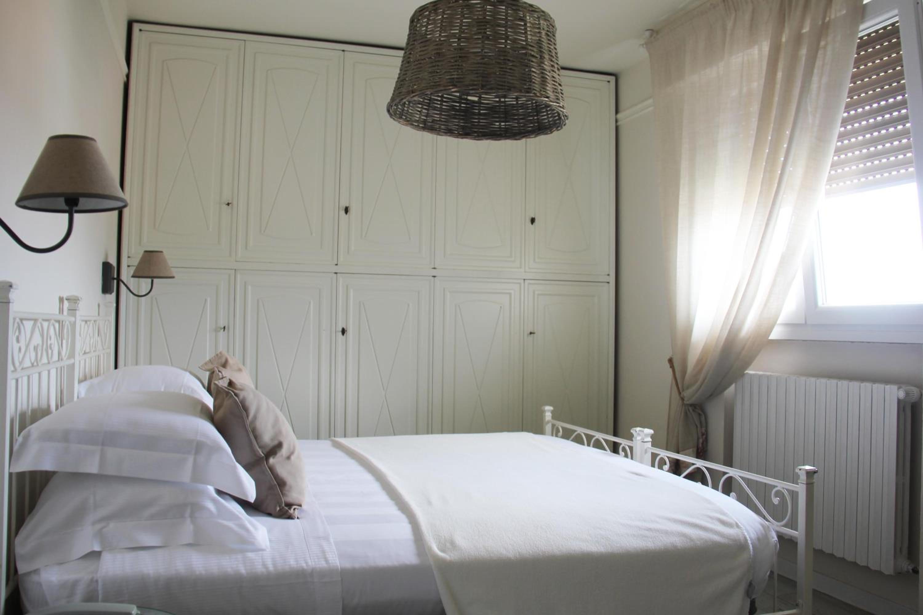 Suite with Terrace - Photo 2