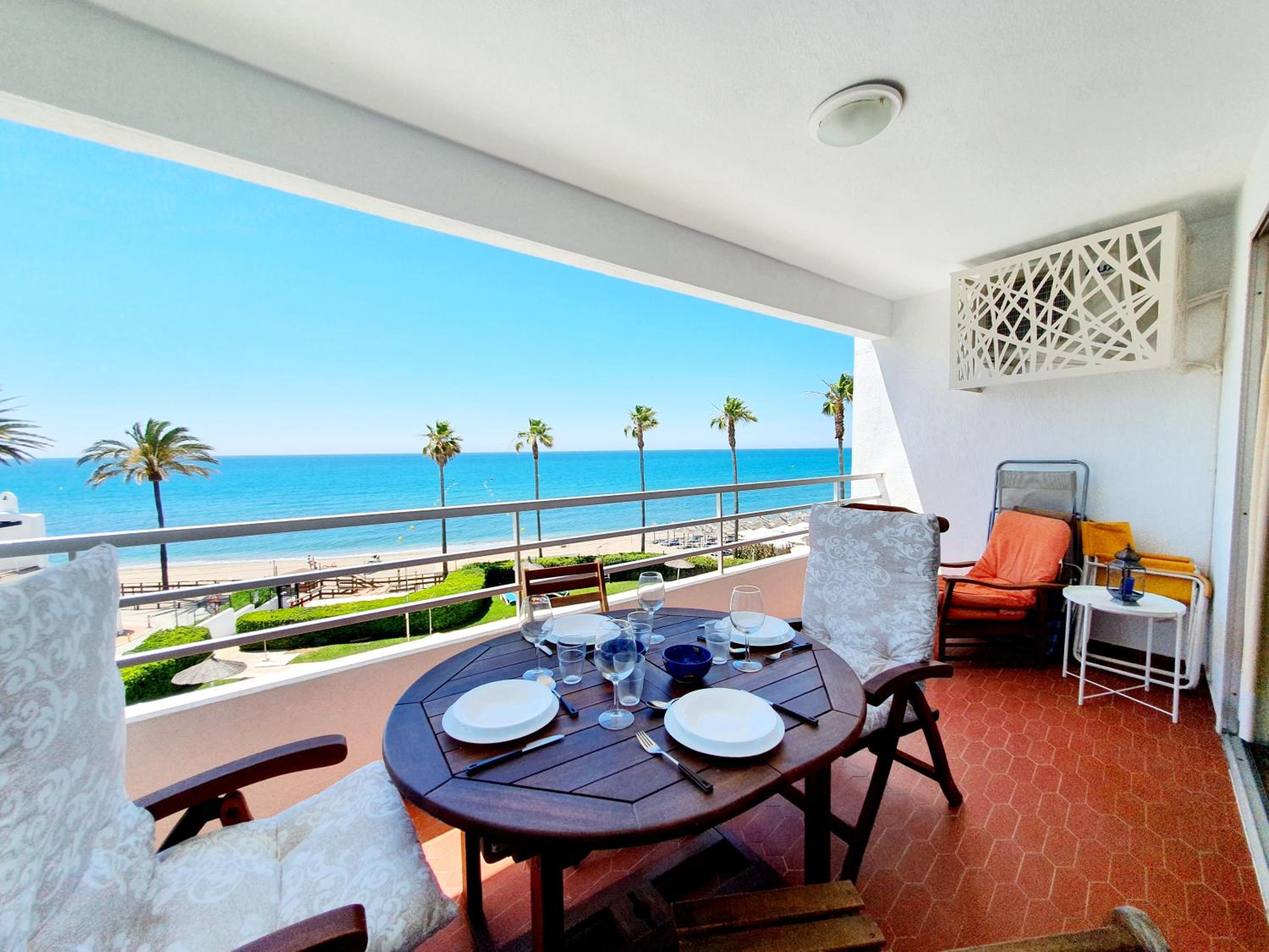 Studio with Sea View photo 3