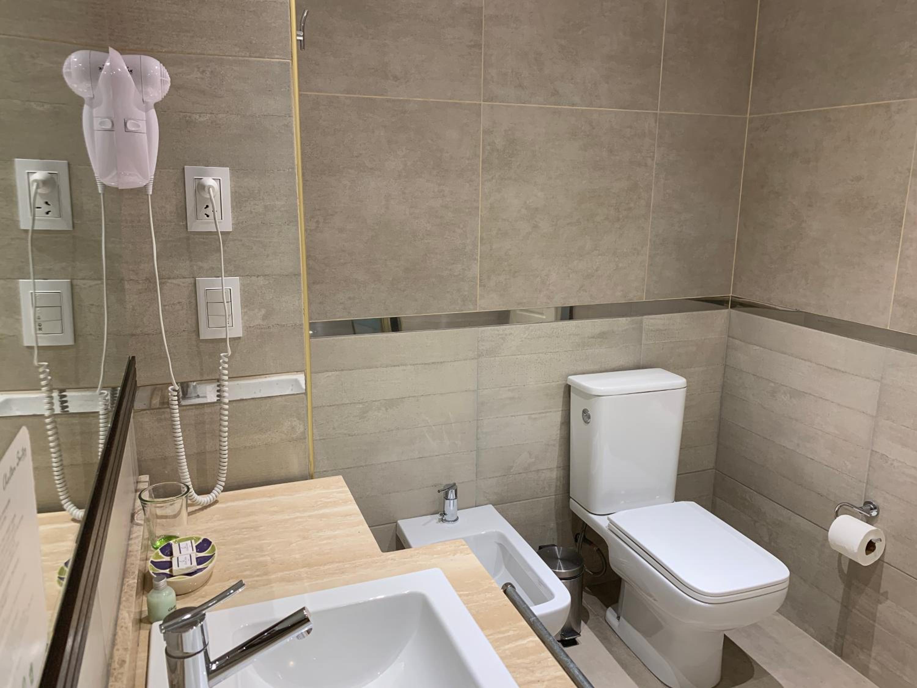Superior Triple Room photo 2