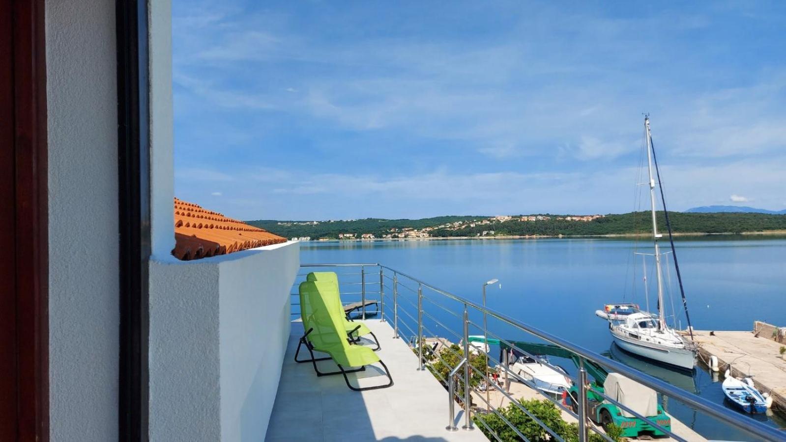 Apartment with Sea View photo 3