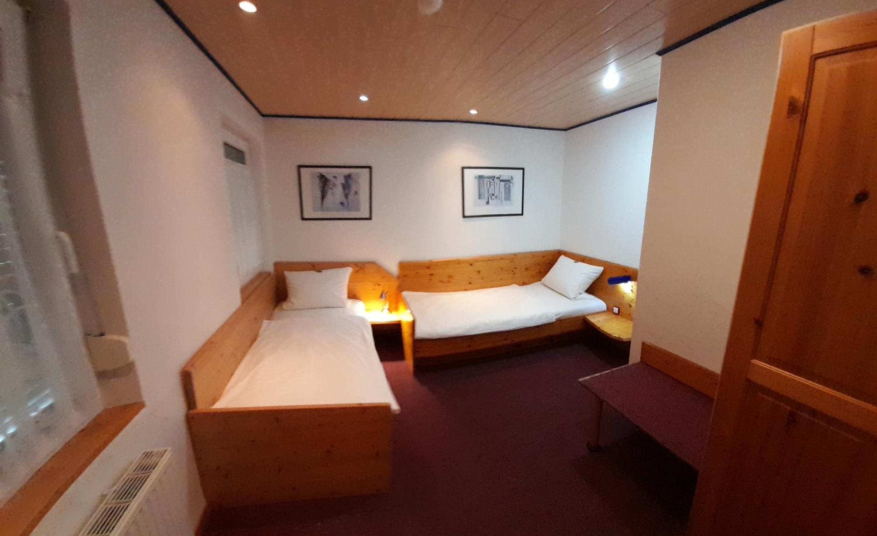 Family Suite with 2 Bedrooms (2 Adult + 3 Children until 16) photo 2