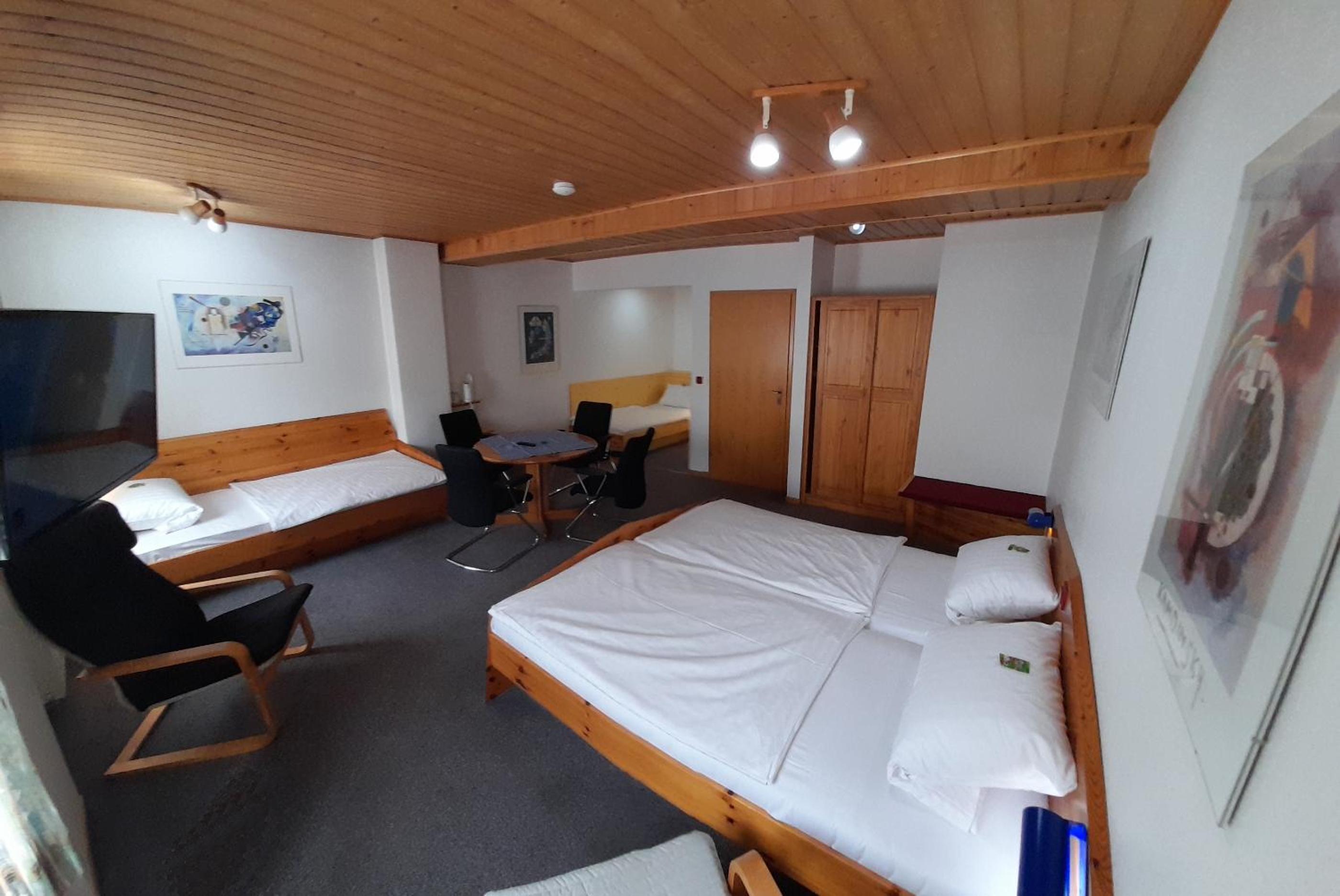 Family Suite with 2 Bedrooms (2 Adult + 3 Children until 16) photo 3
