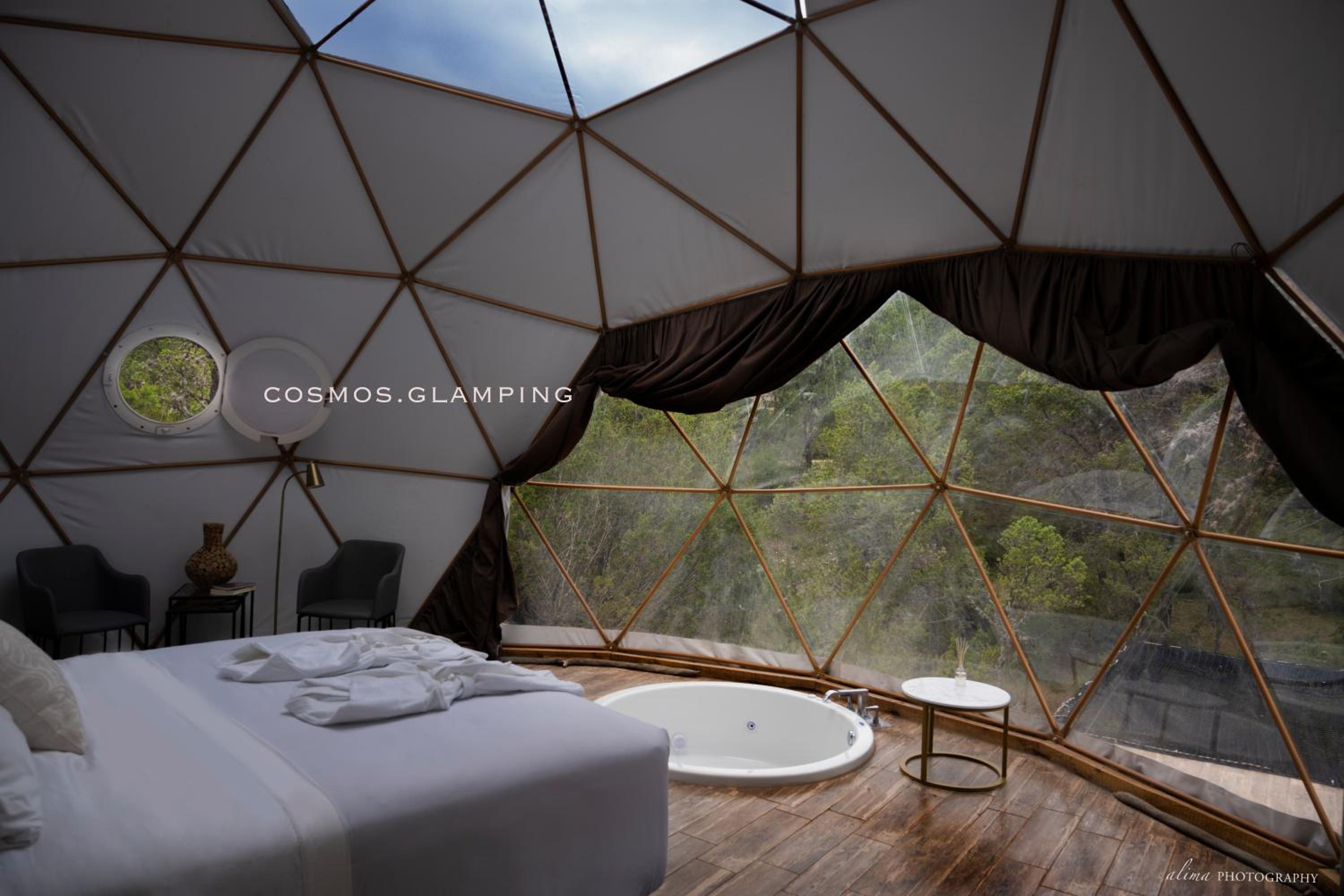 Deluxe Double or Twin Room - Photo 1