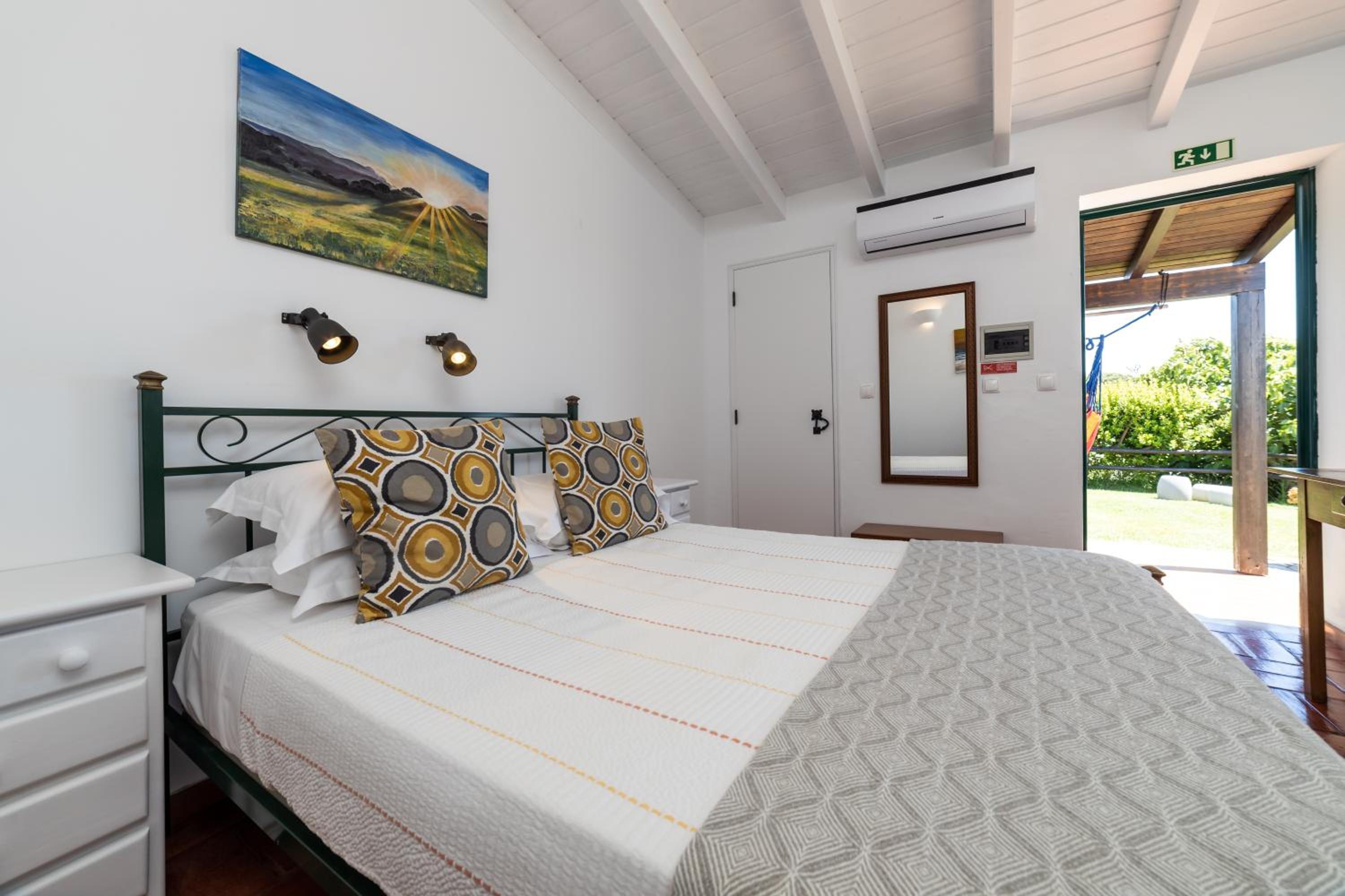 Double Room - Photo 7