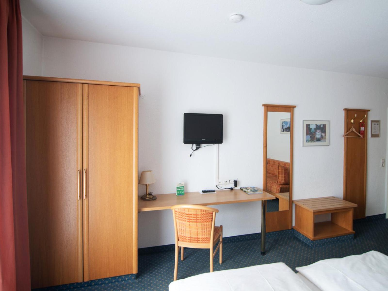 Double Room - Photo 2
