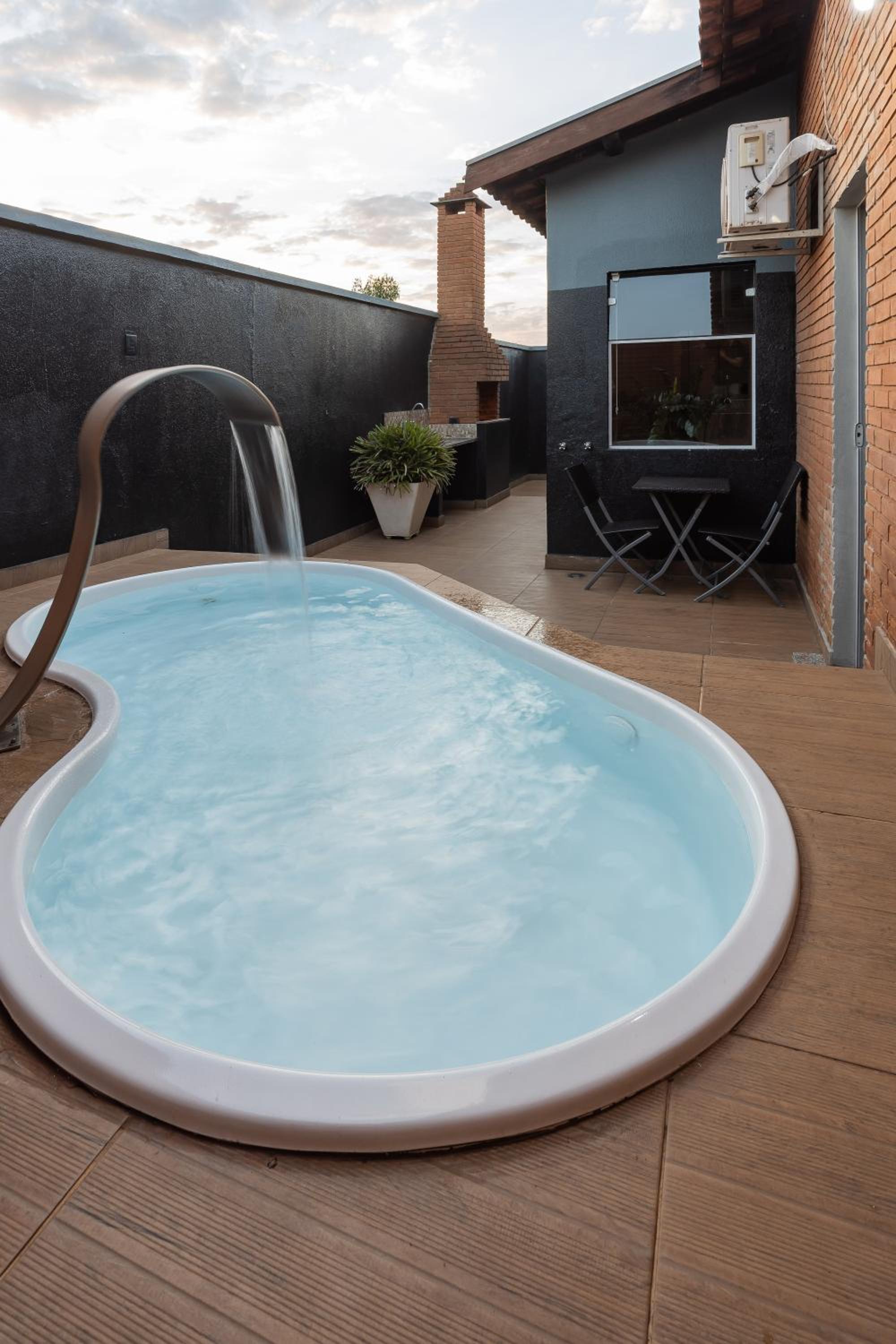 Junior Suite with Private Pool - Photo 4