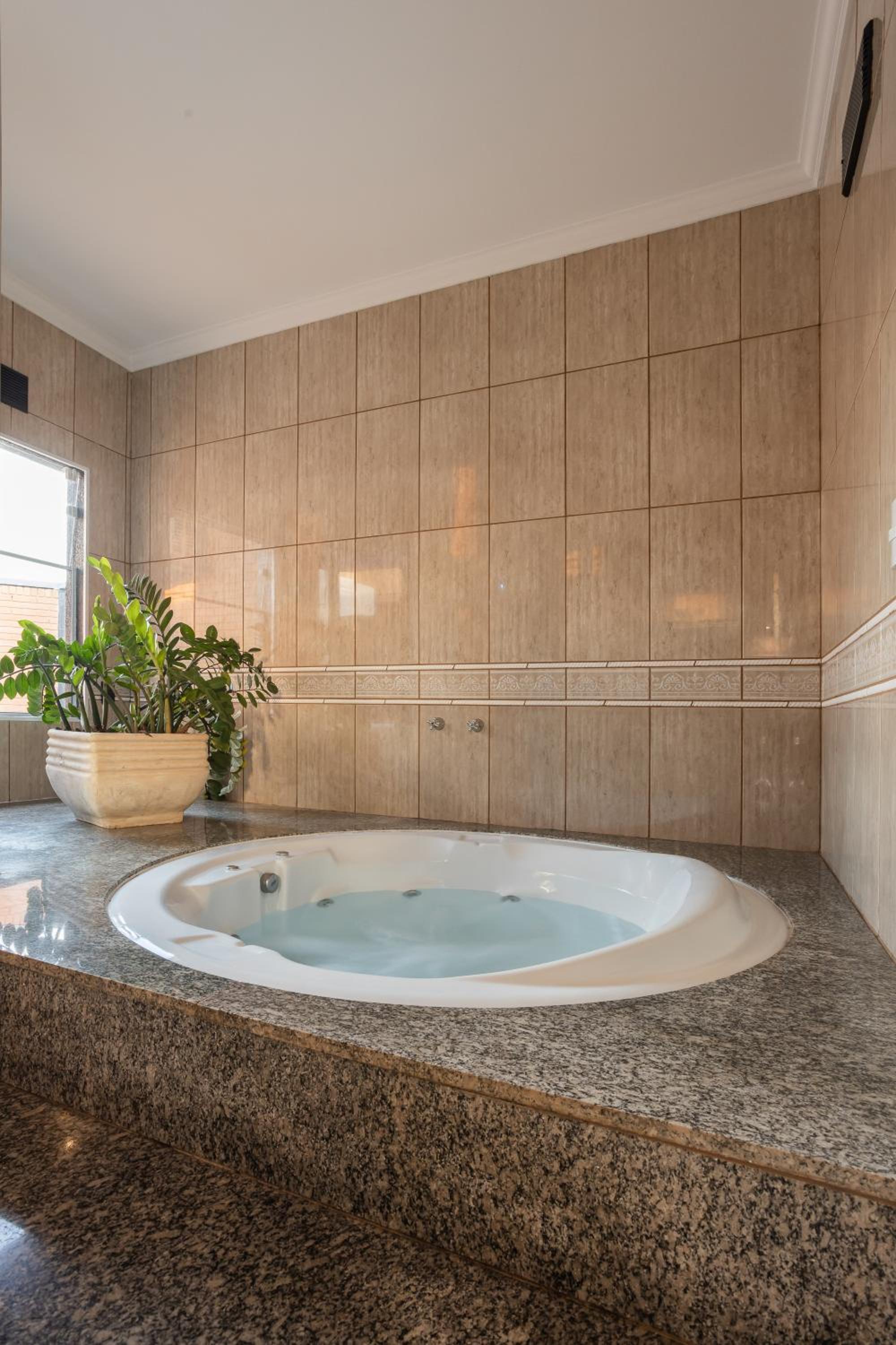 Junior Suite with Private Pool - Photo 6