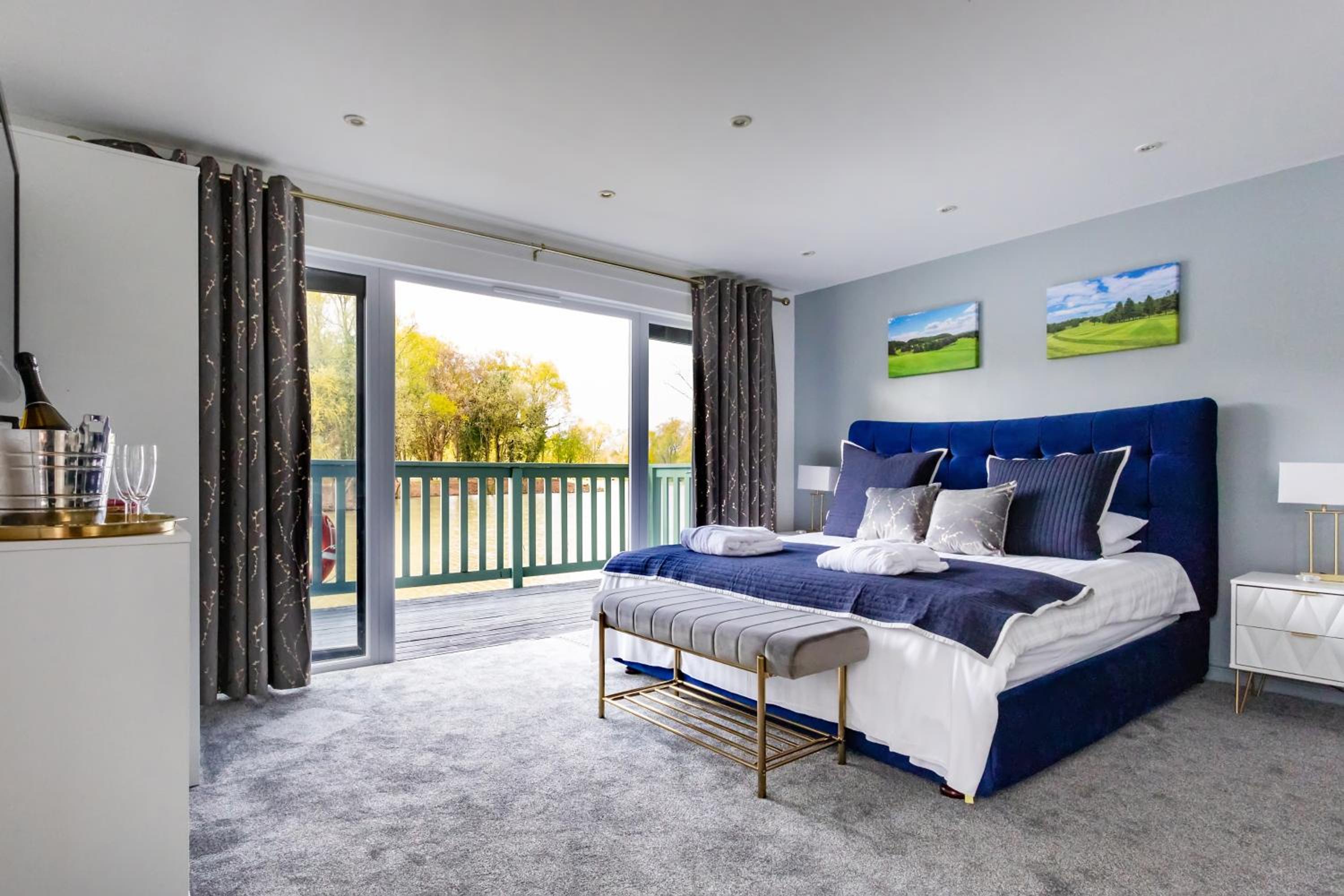Double Room with Spa Bath