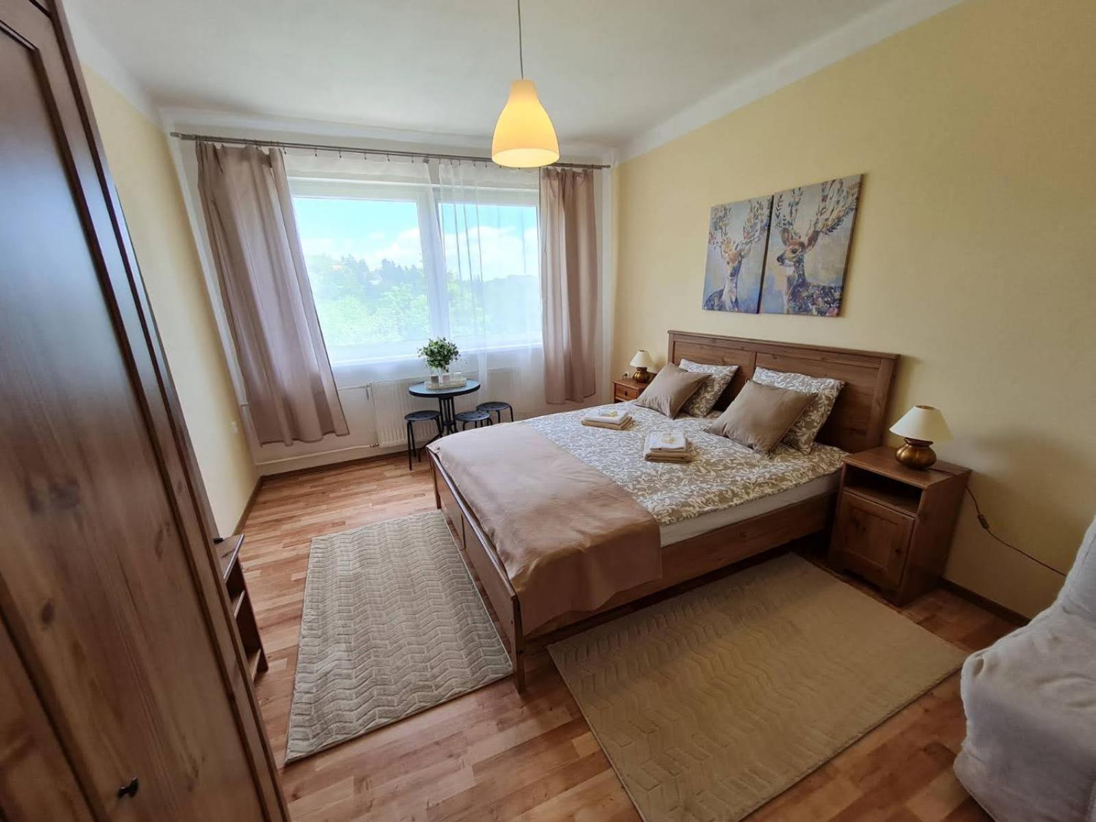 Deluxe Double Room with Extra Bed - Photo 4