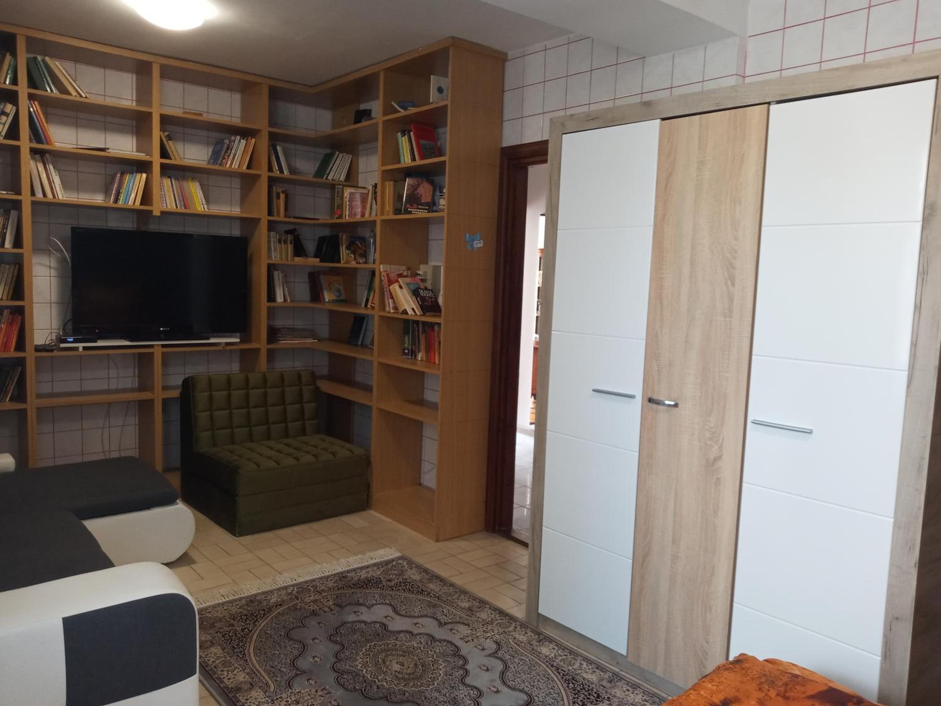 Two-Bedroom Apartment - Photo 28