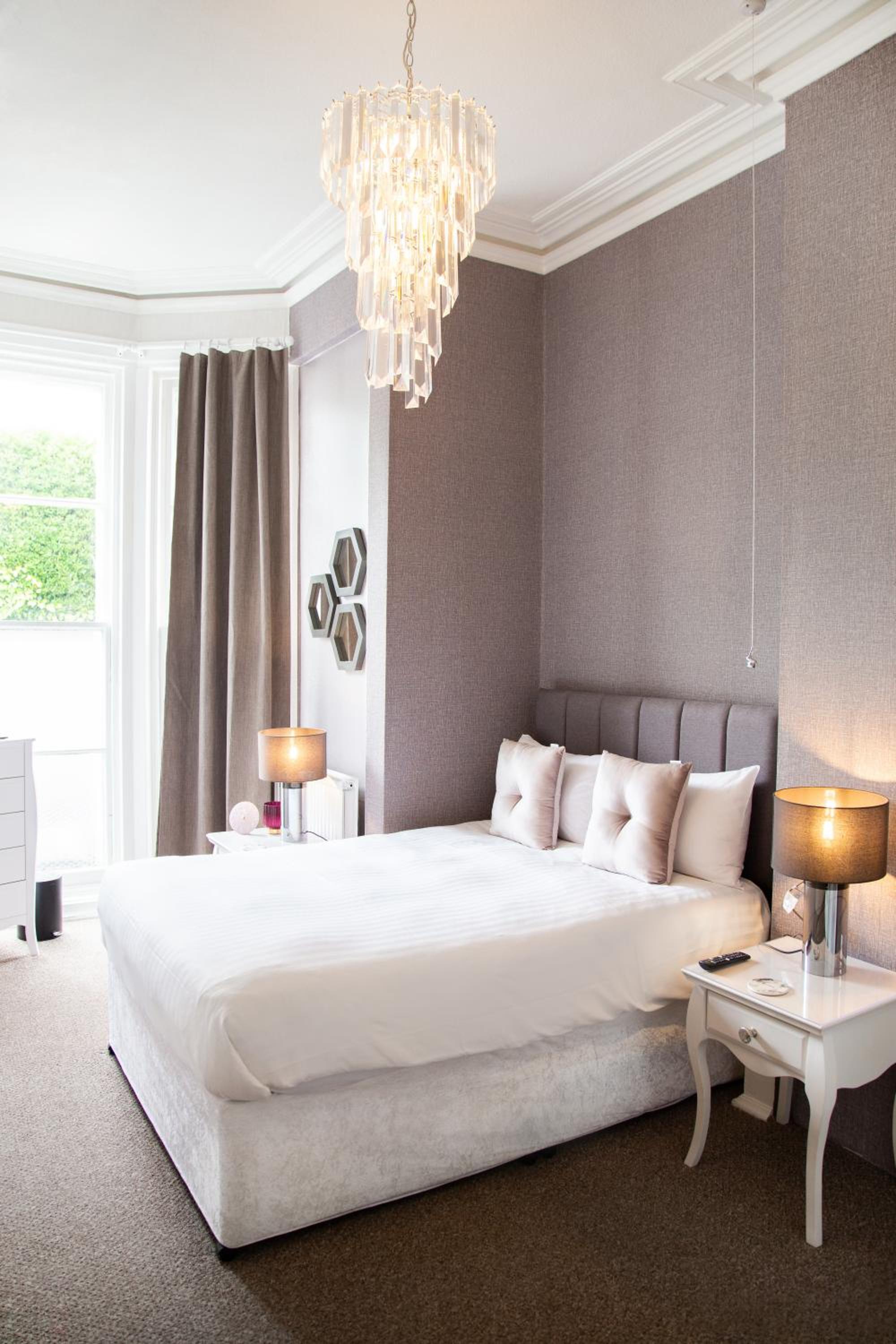 Superior Ground Floor Double Room(Adult Only)