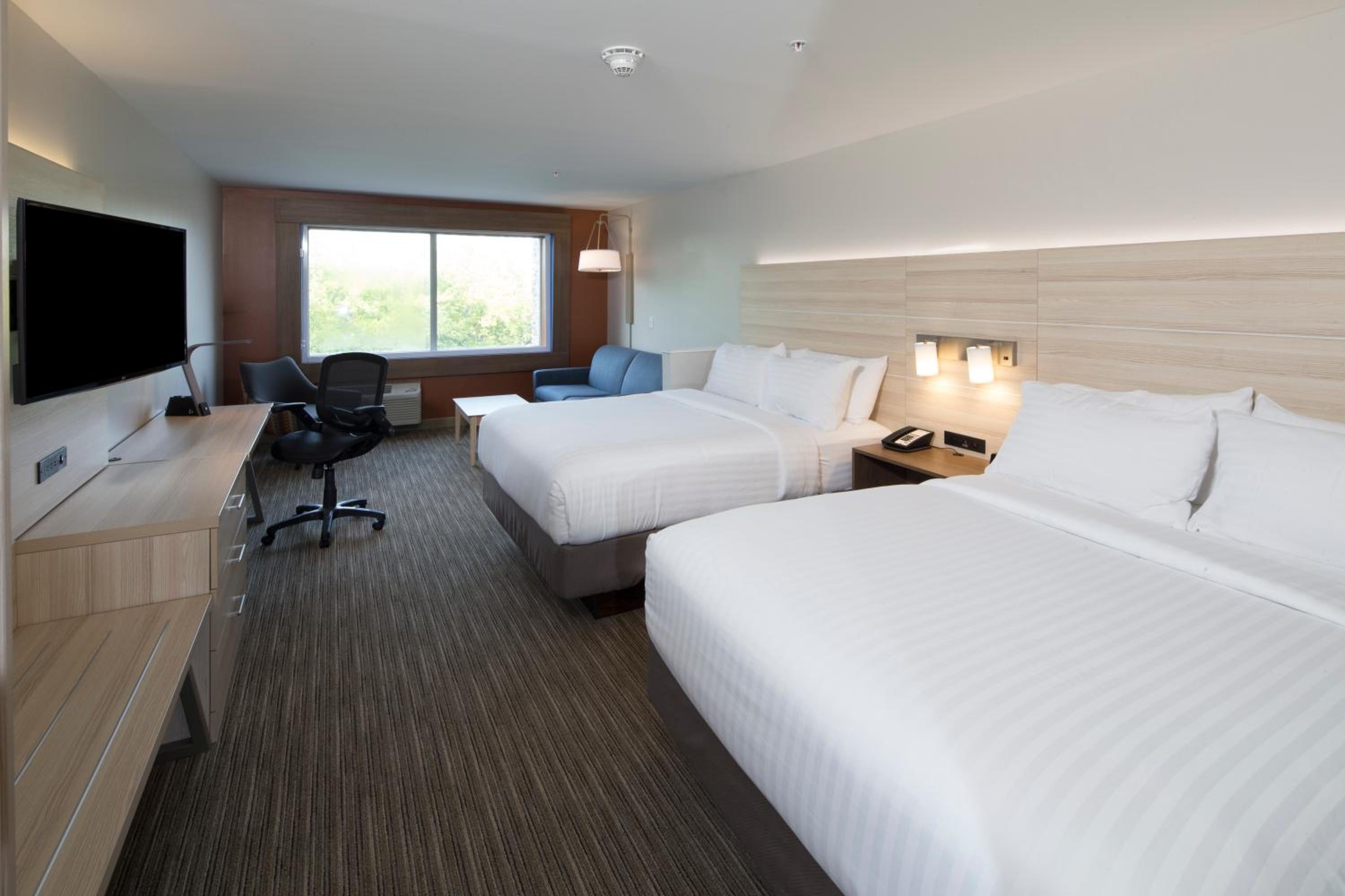 Suite with Two Queen Beds