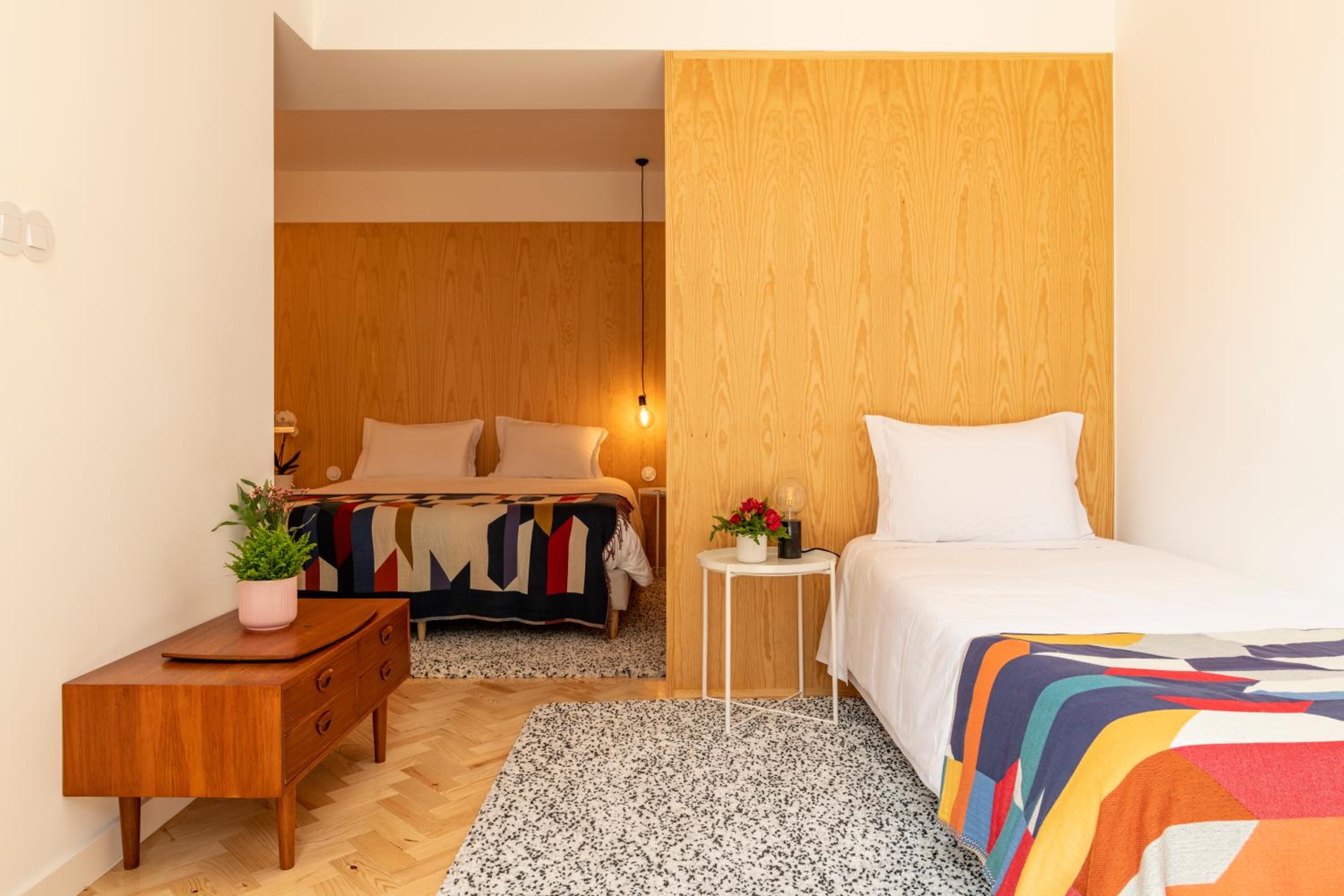 Quarto Duplo com Cama Extra