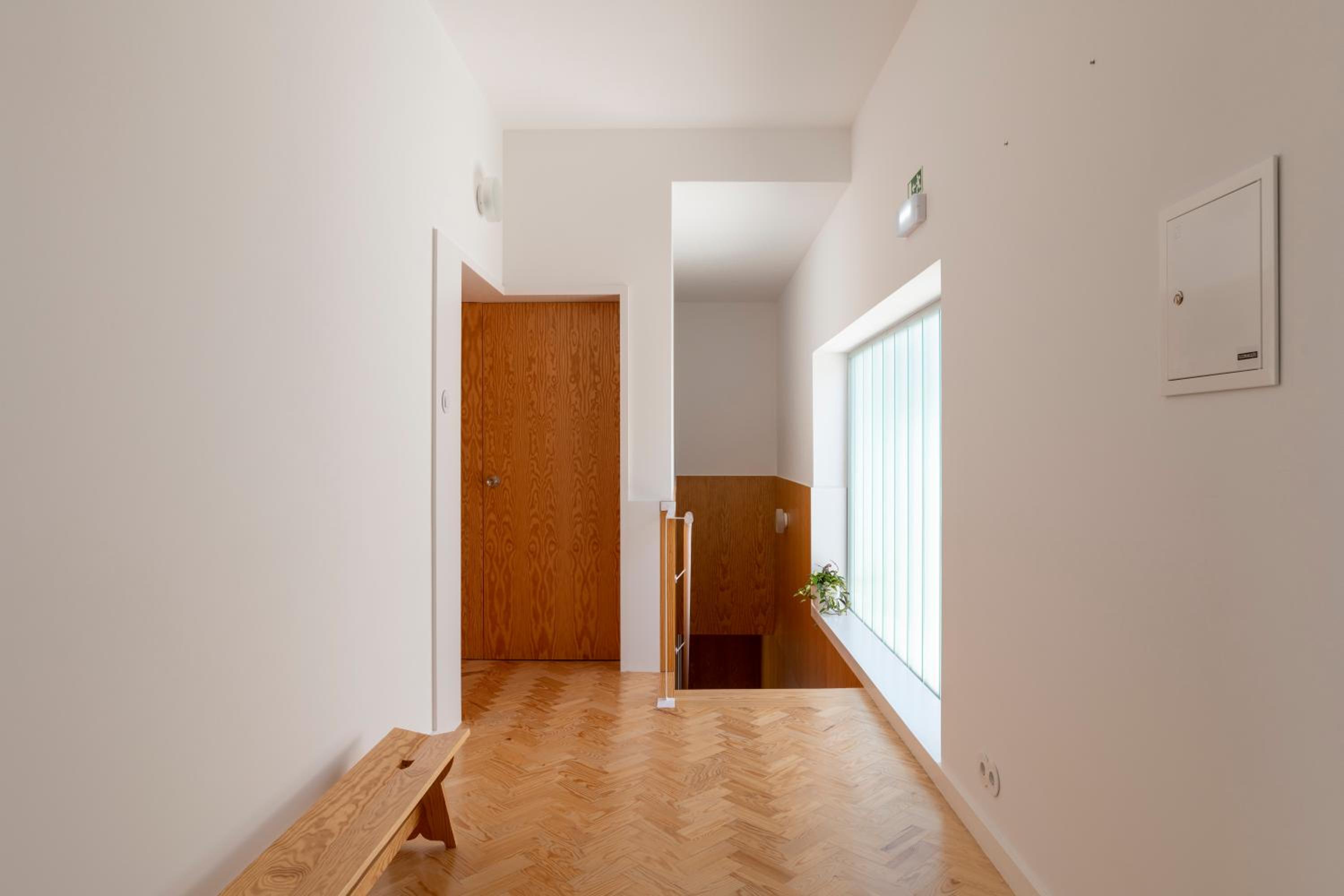 Family Room - Photo 8