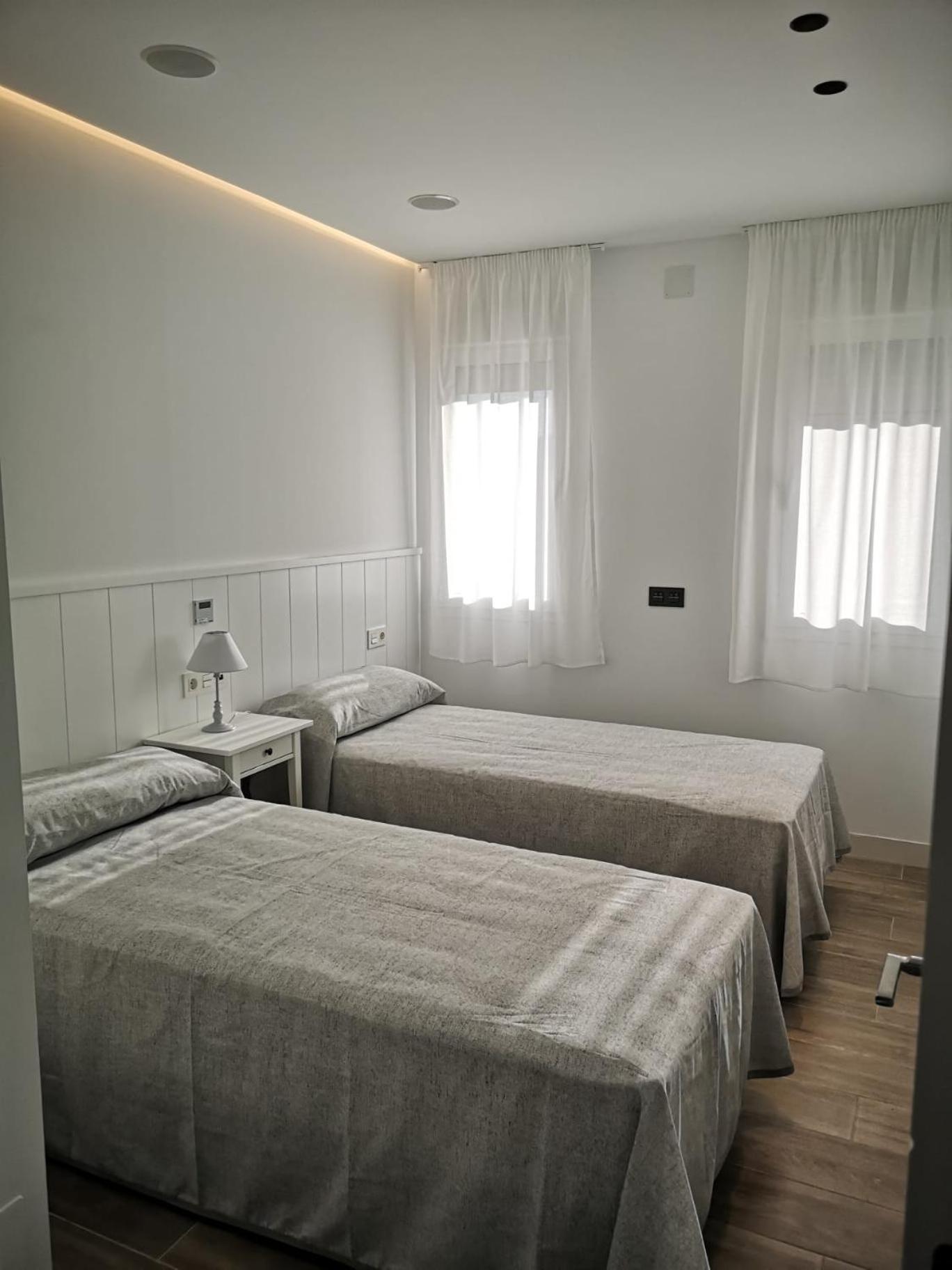 Two-Bedroom Apartment - Photo 2