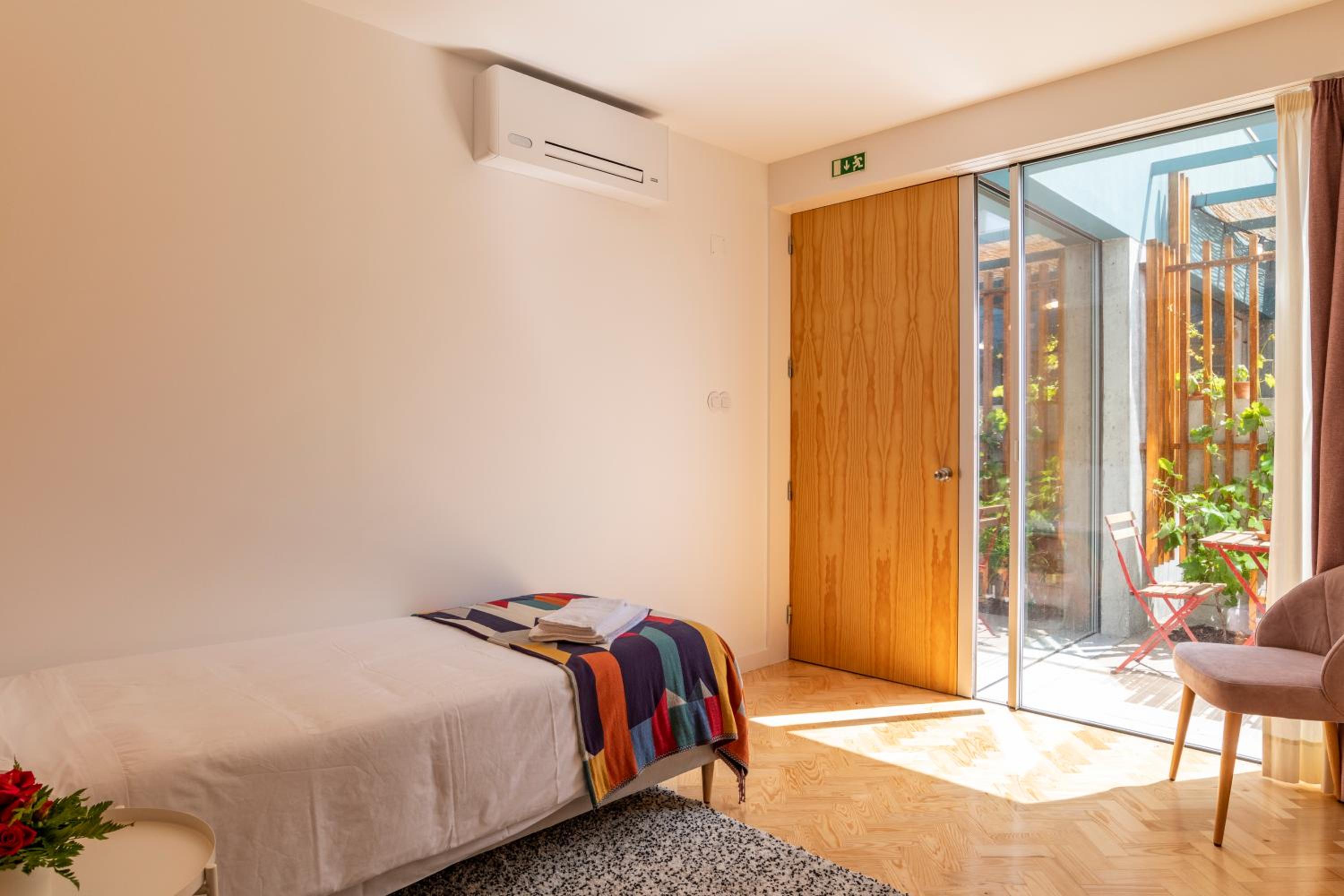 Double Room with Extra Bed photo 2