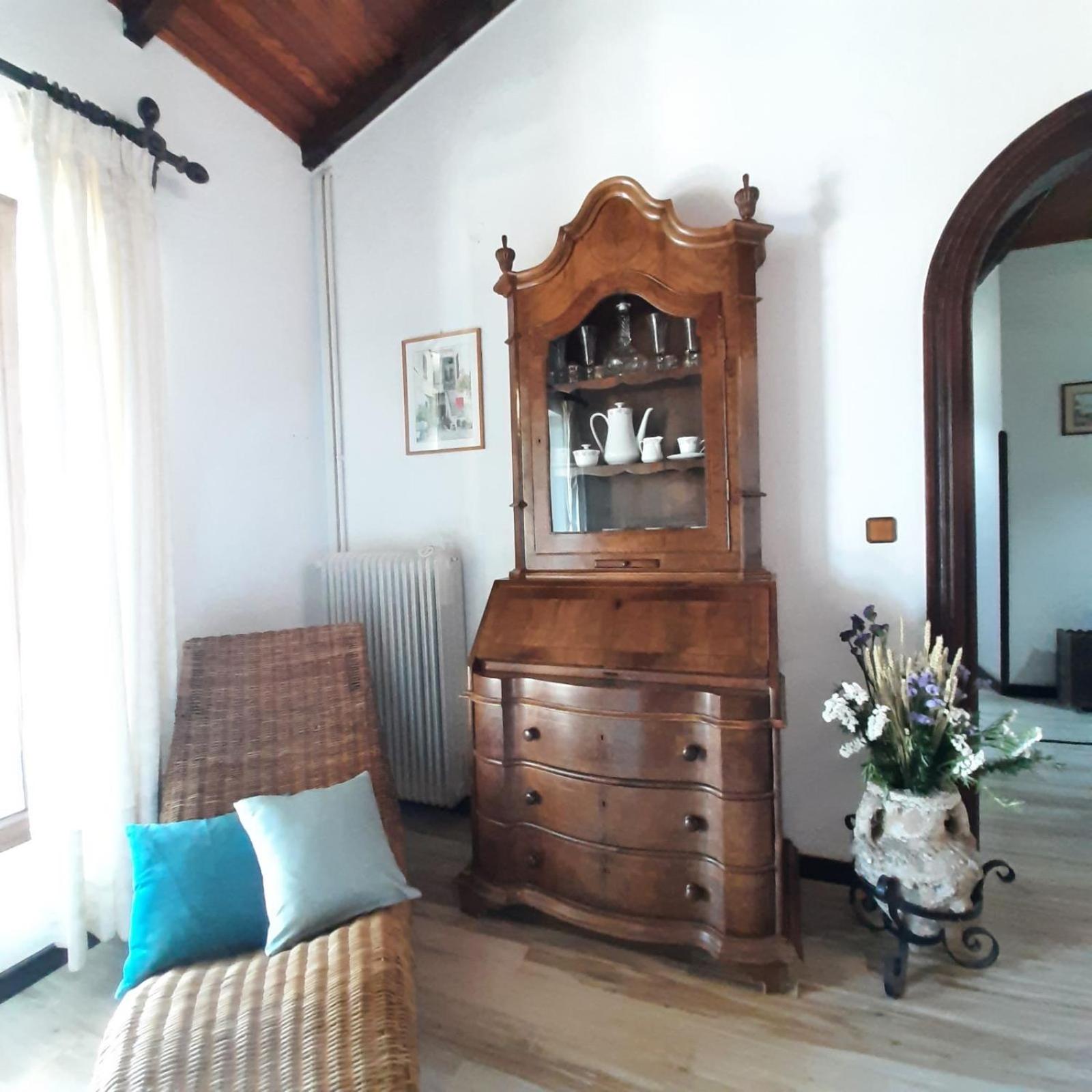 Villa photo 1