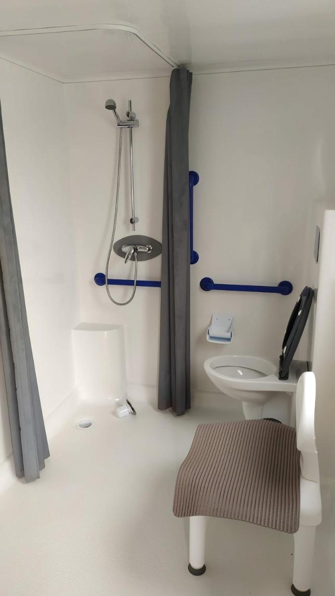 disabled mobile home  photo 2
