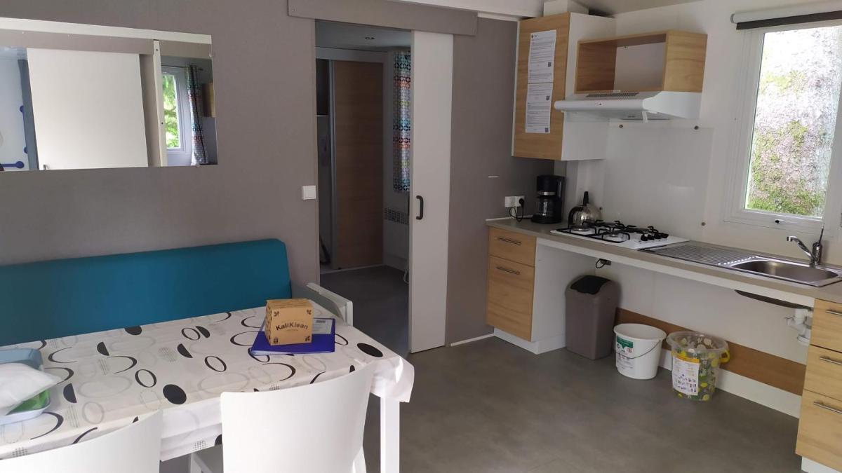 disabled mobile home  photo 3