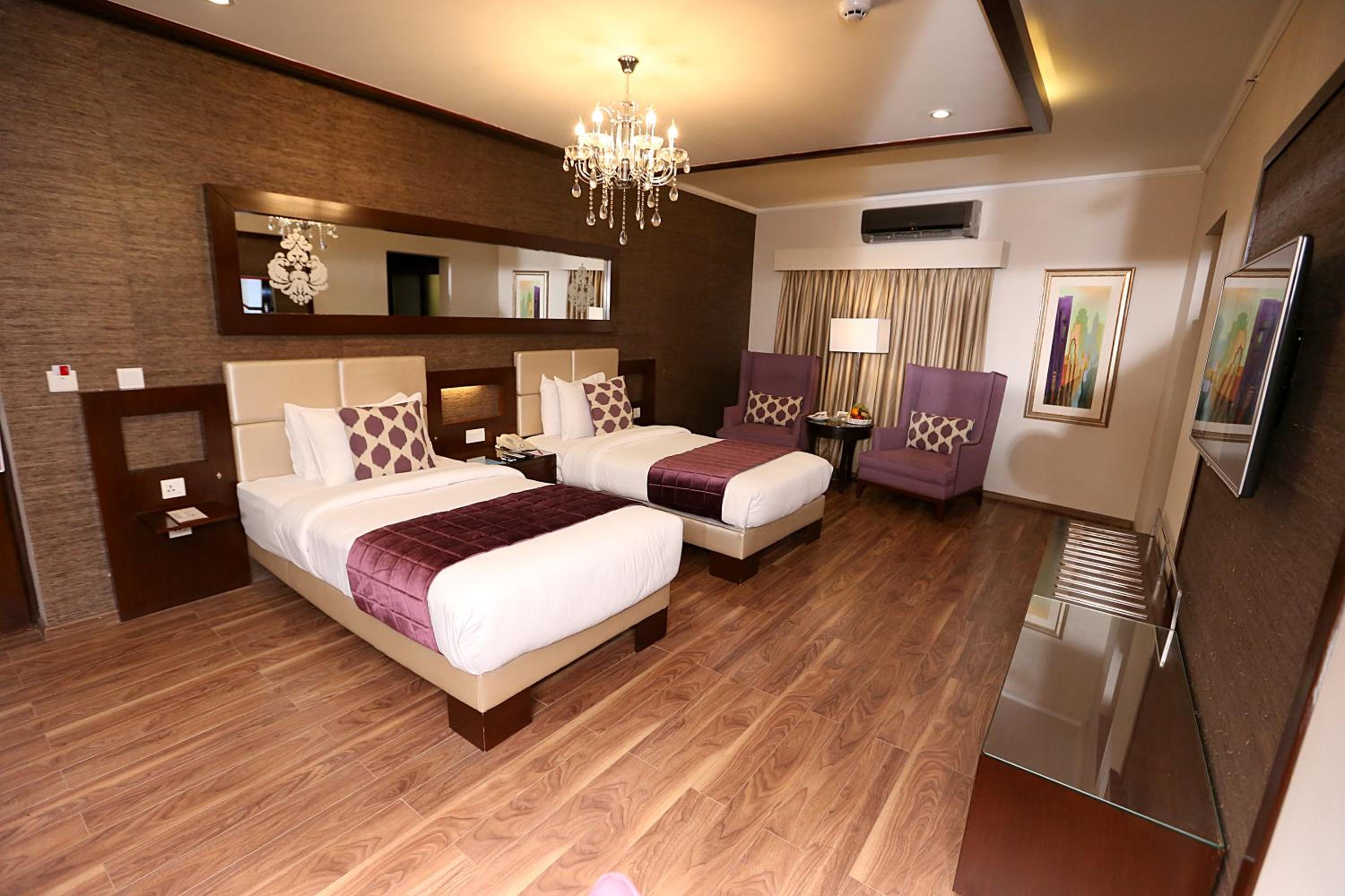 Twin Room - Non-Smoking