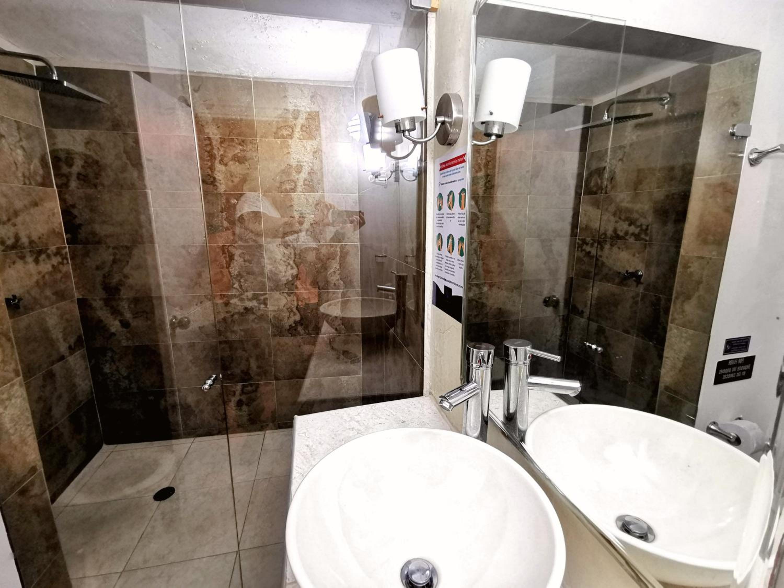 Comfort Triple Room with Shower photo 2