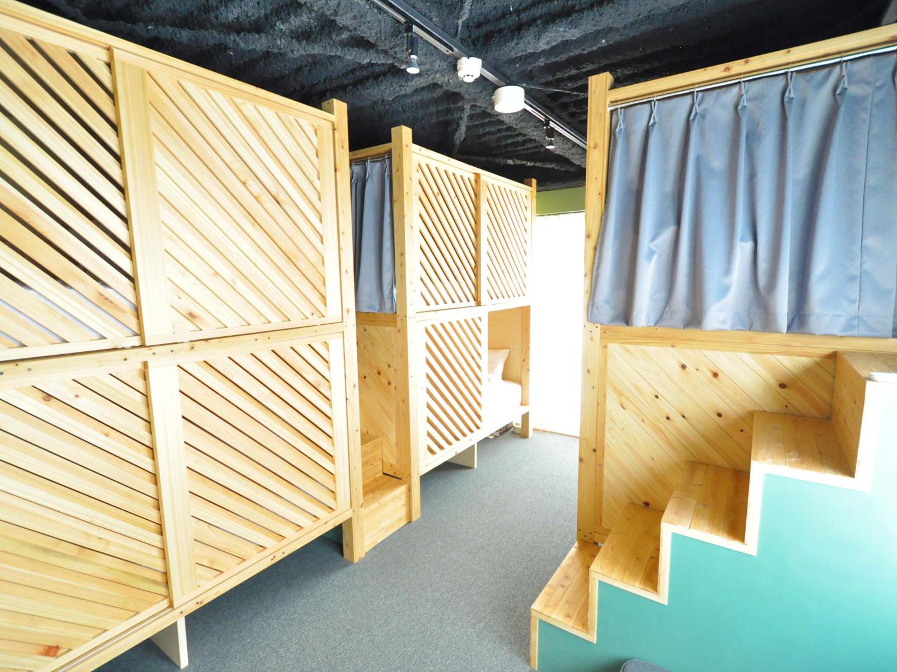 Bed in 6-Bed Female Dormitory Room photo 1