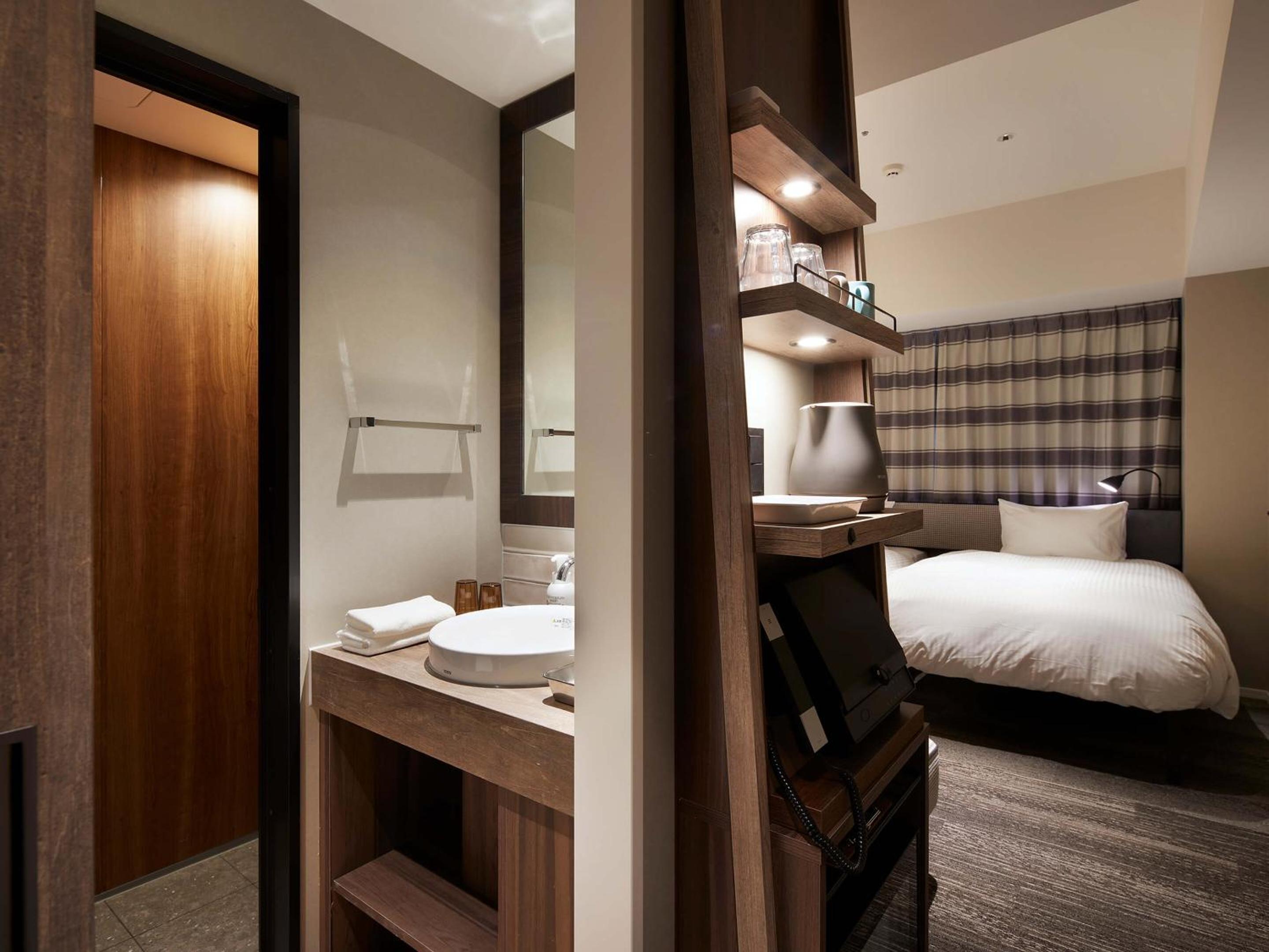 Deluxe Twin Room - Photo 10