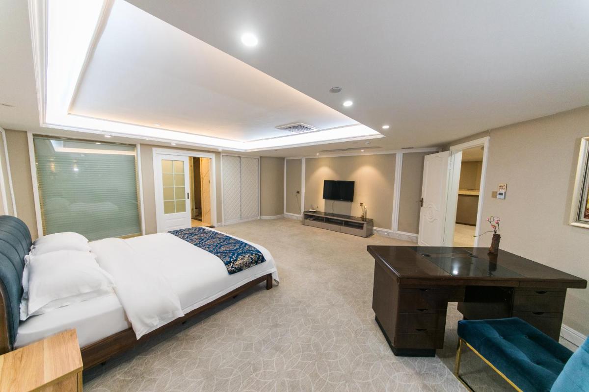 VIP Suite