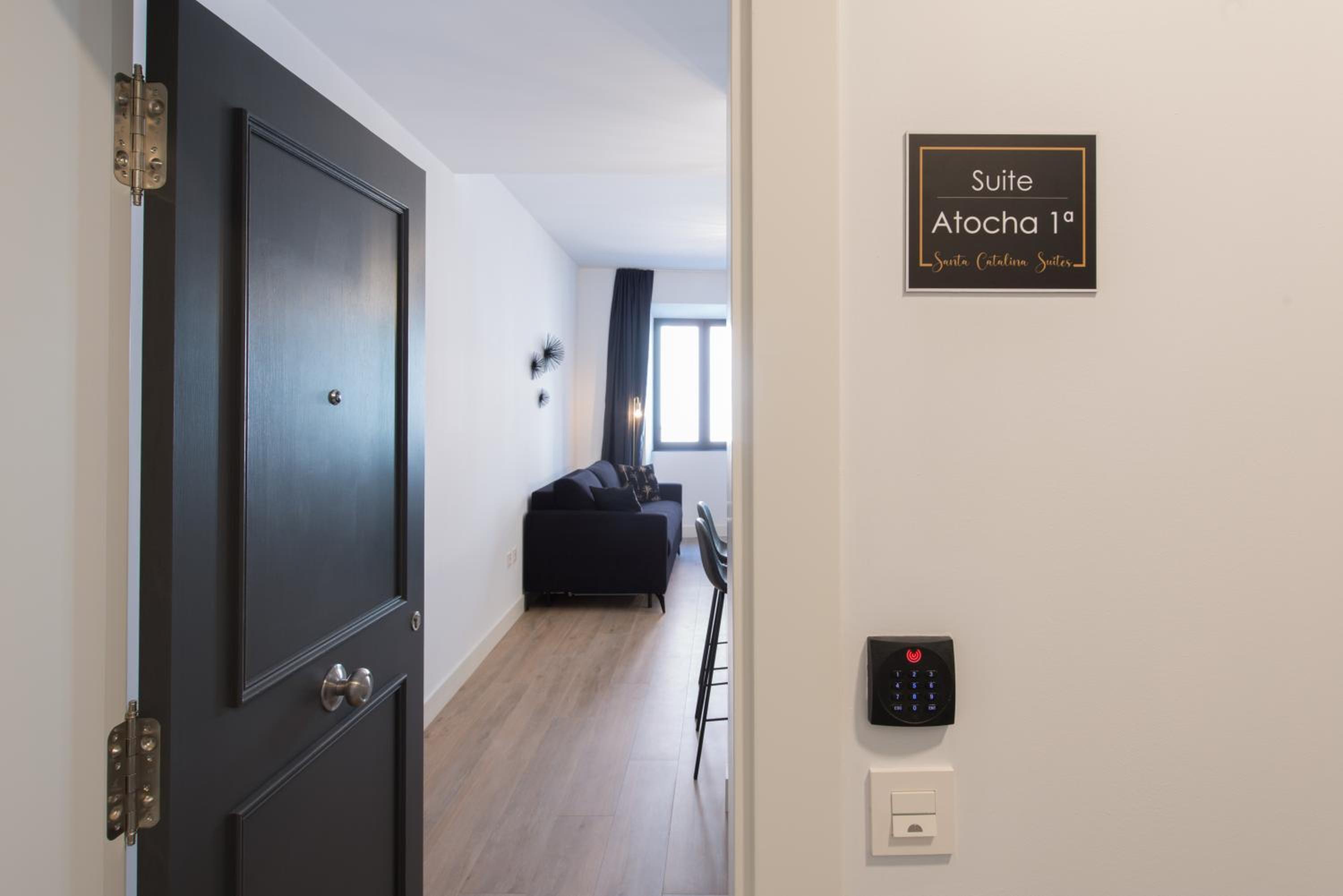 One-Bedroom Apartment - Photo 9
