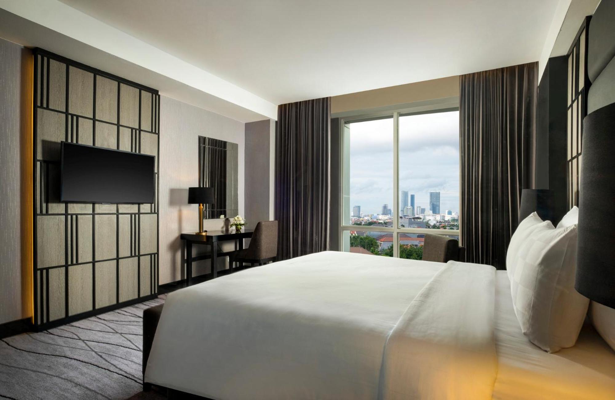 Deluxe King Room photo 2
