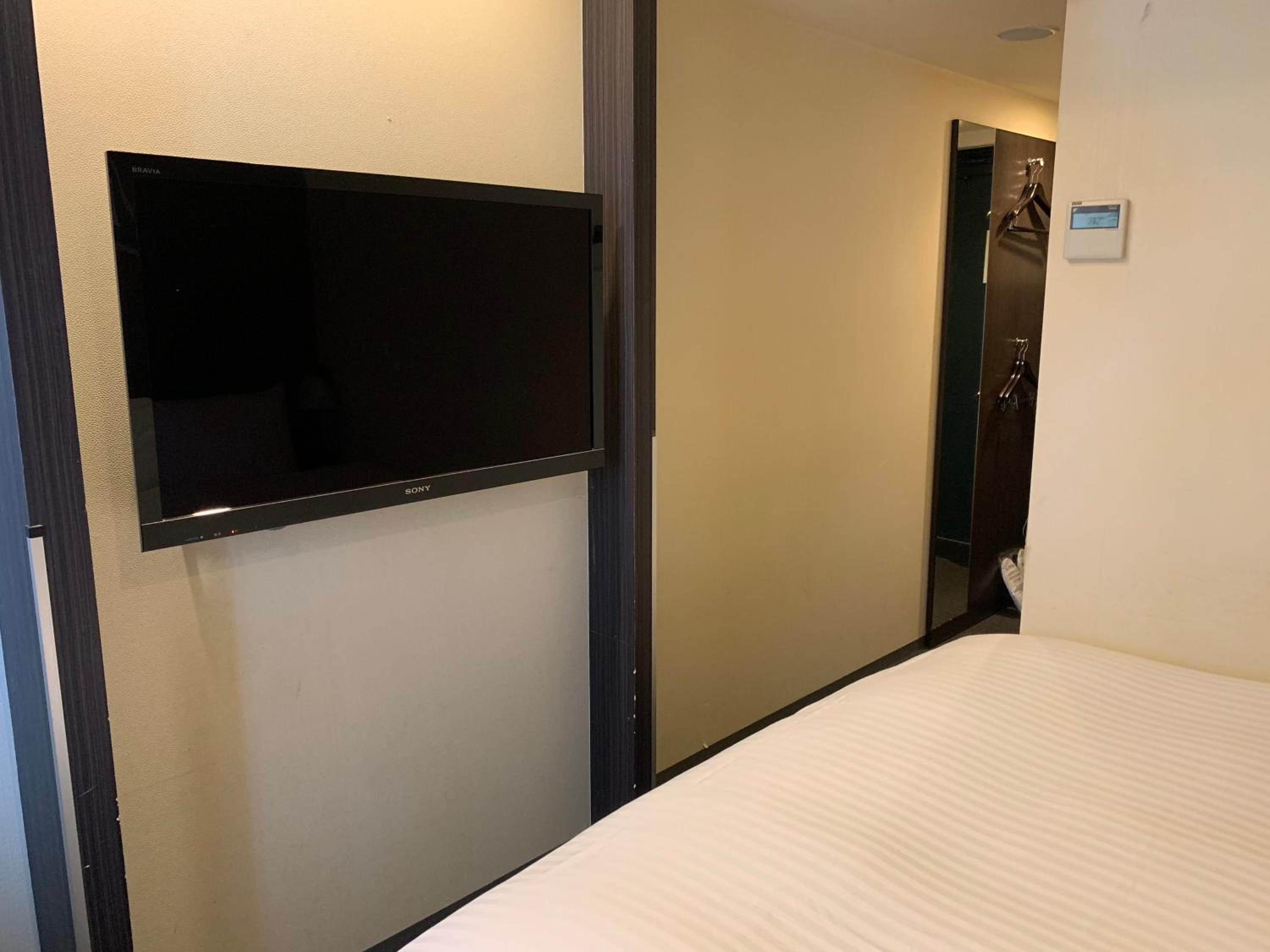 Standard Twin Room photo 2