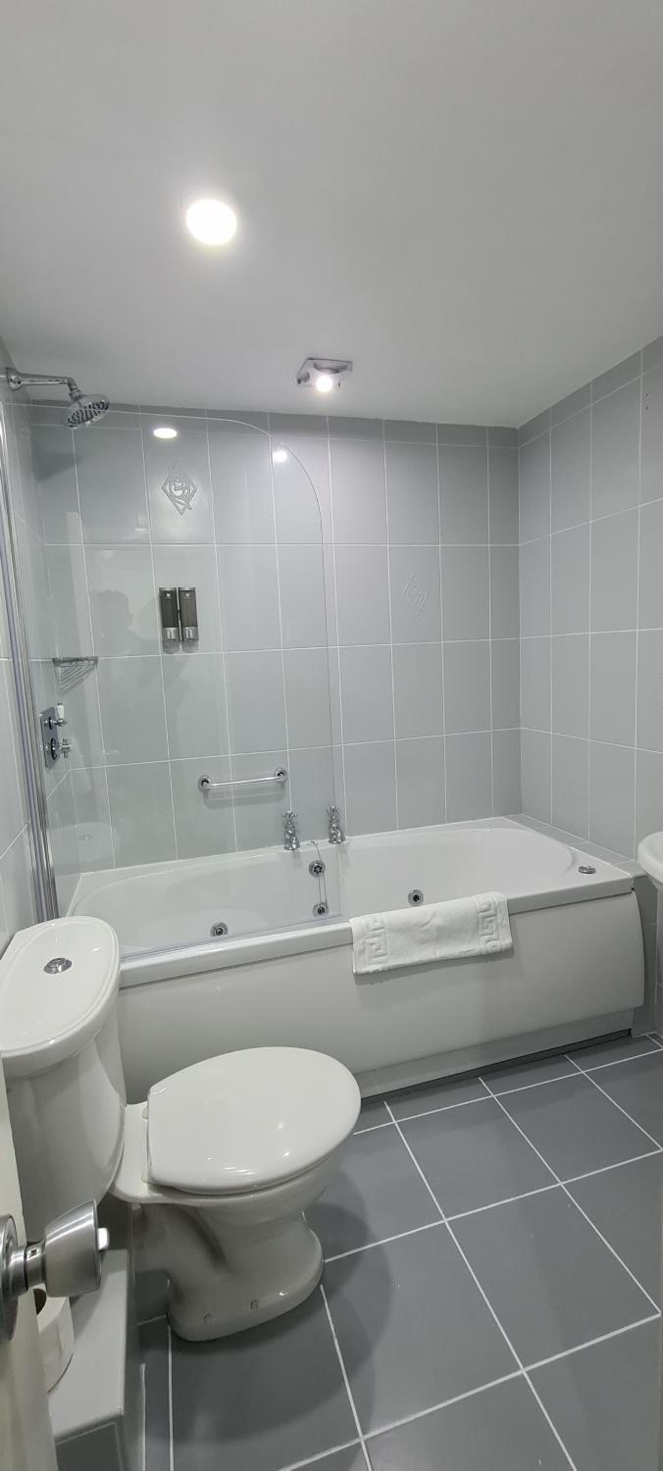 Basic Triple Room - Photo 2