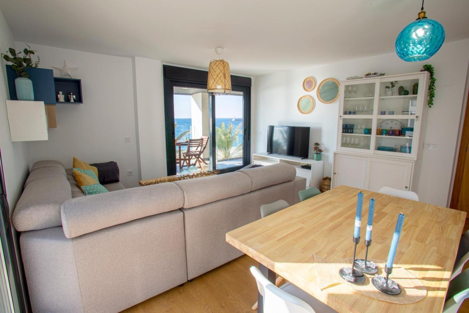 Apartamento con vista al mar