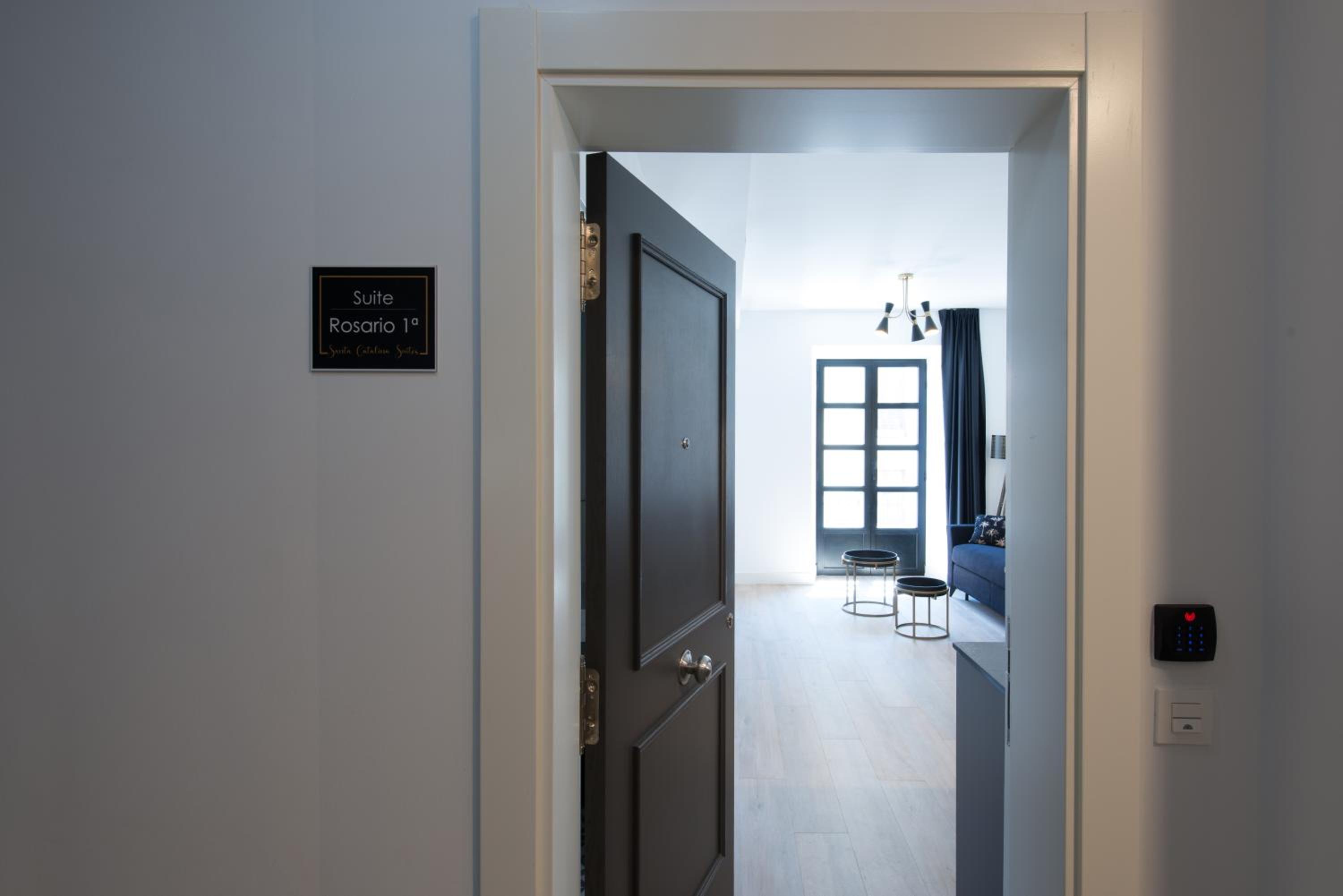 Apartamento con Balcón
