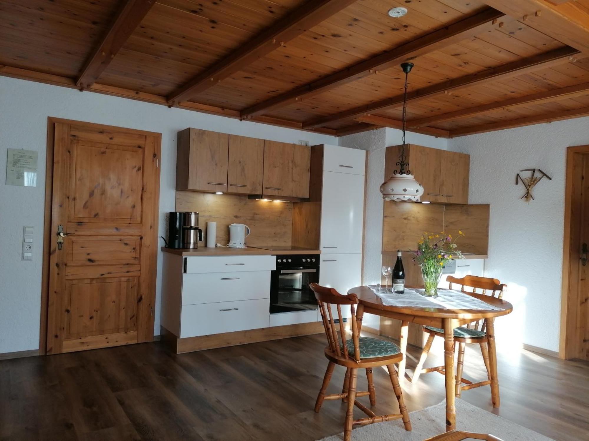 One-Bedroom Apartment with Garden View photo 2
