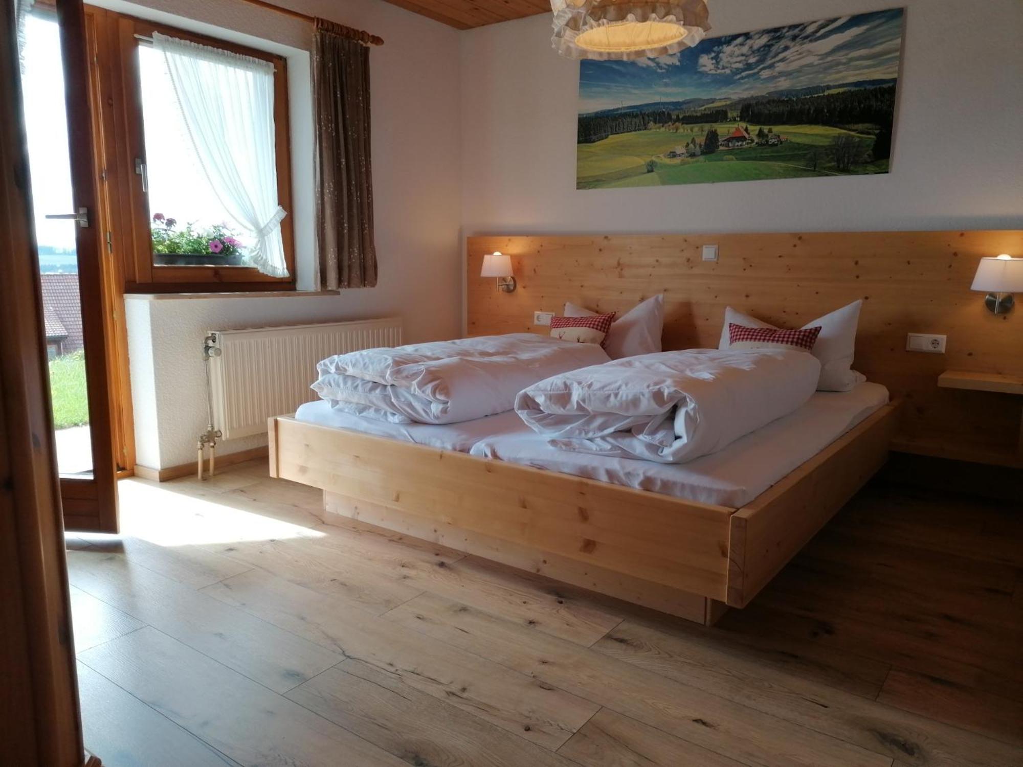 One-Bedroom Apartment with Garden View photo 1