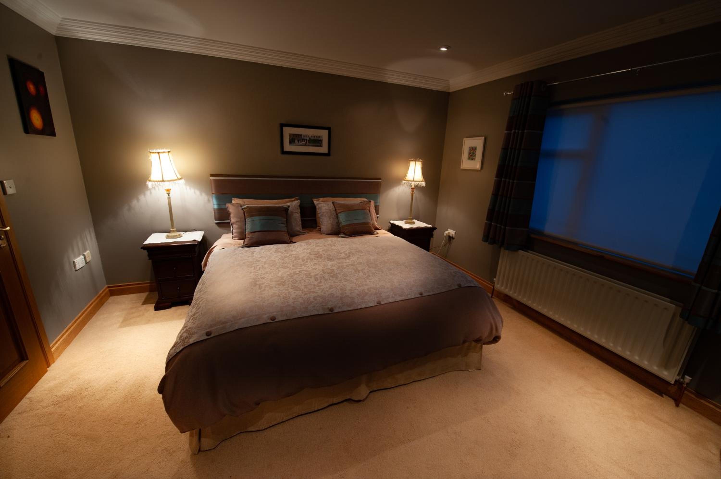 Super King Room with Private Bathroom