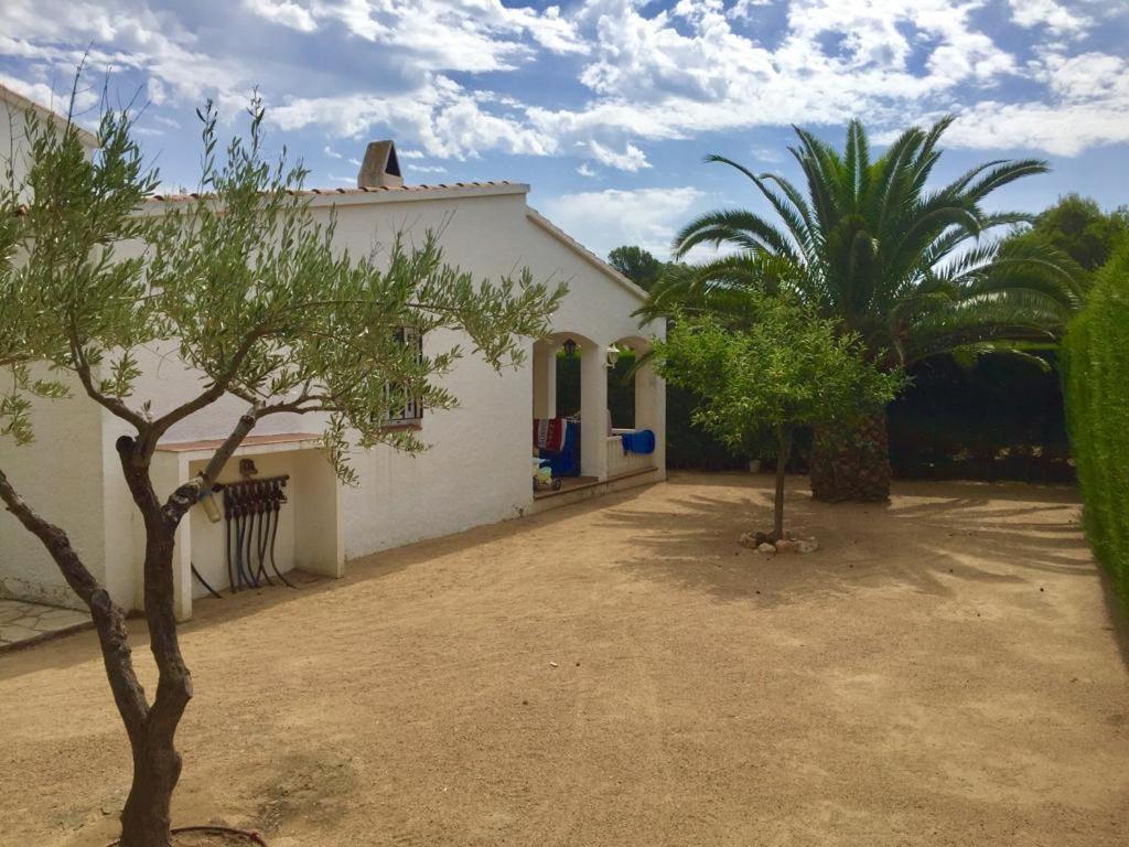 Villa photo 3