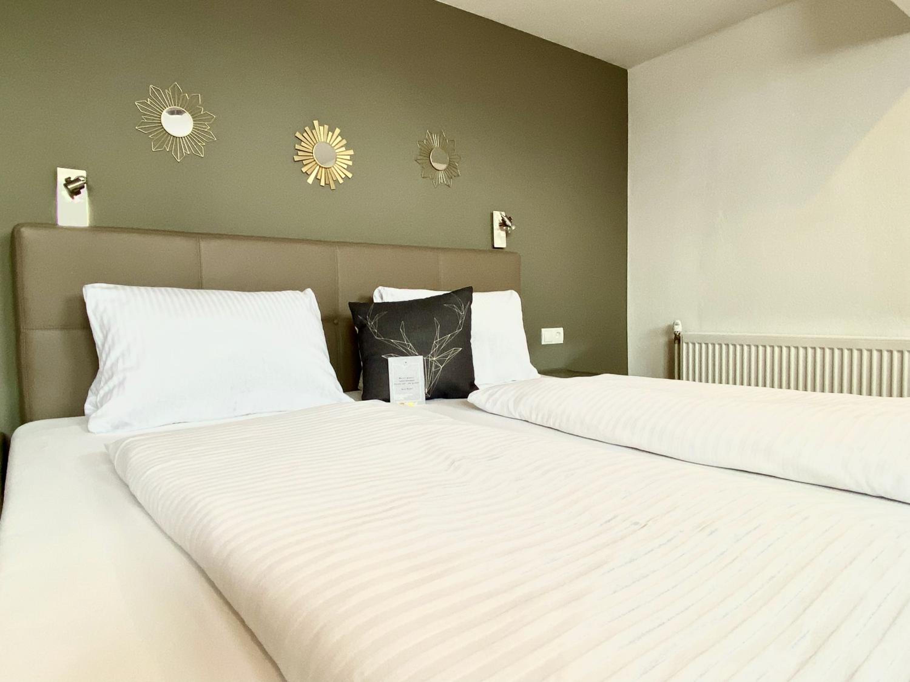 Standard Double Room Without Balcony - Photo 5