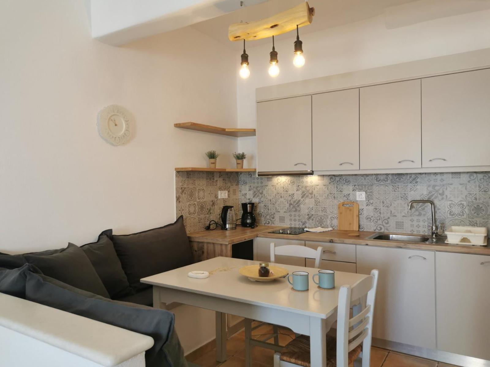 Family Apartment with Sea View photo 2