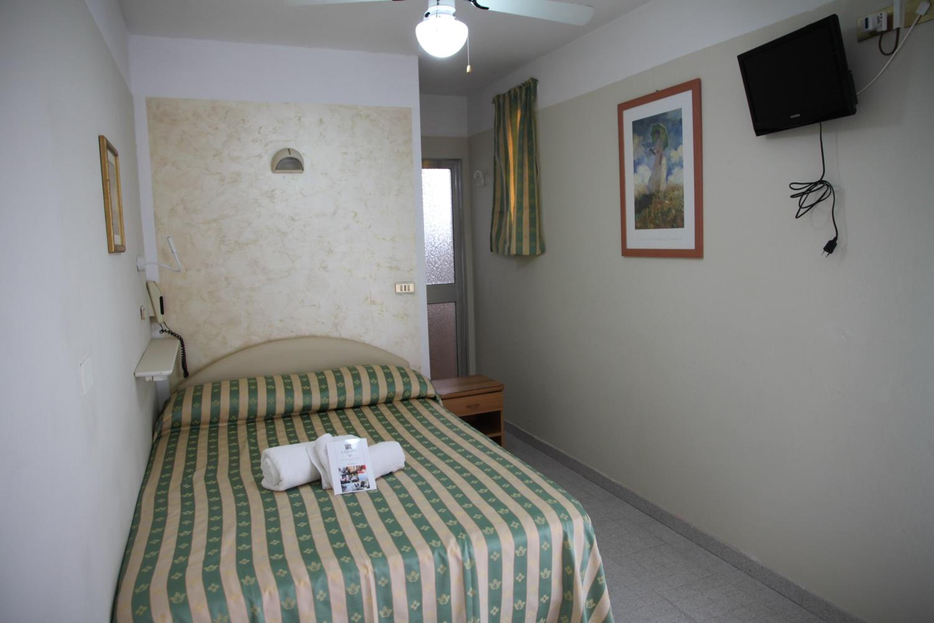 Economy Single Room photo 2