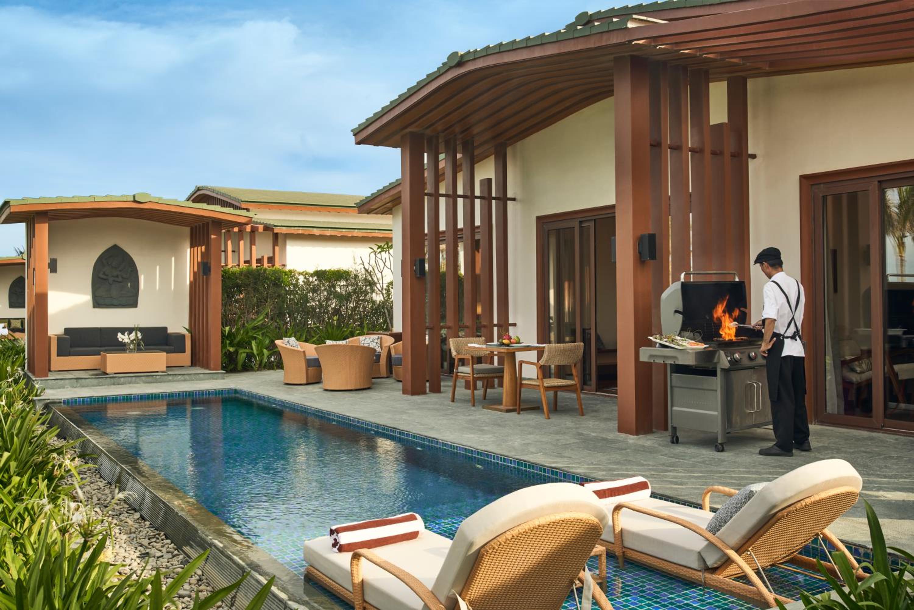 Three-Bedroom Pool Villa - Beachfront - Photo 3