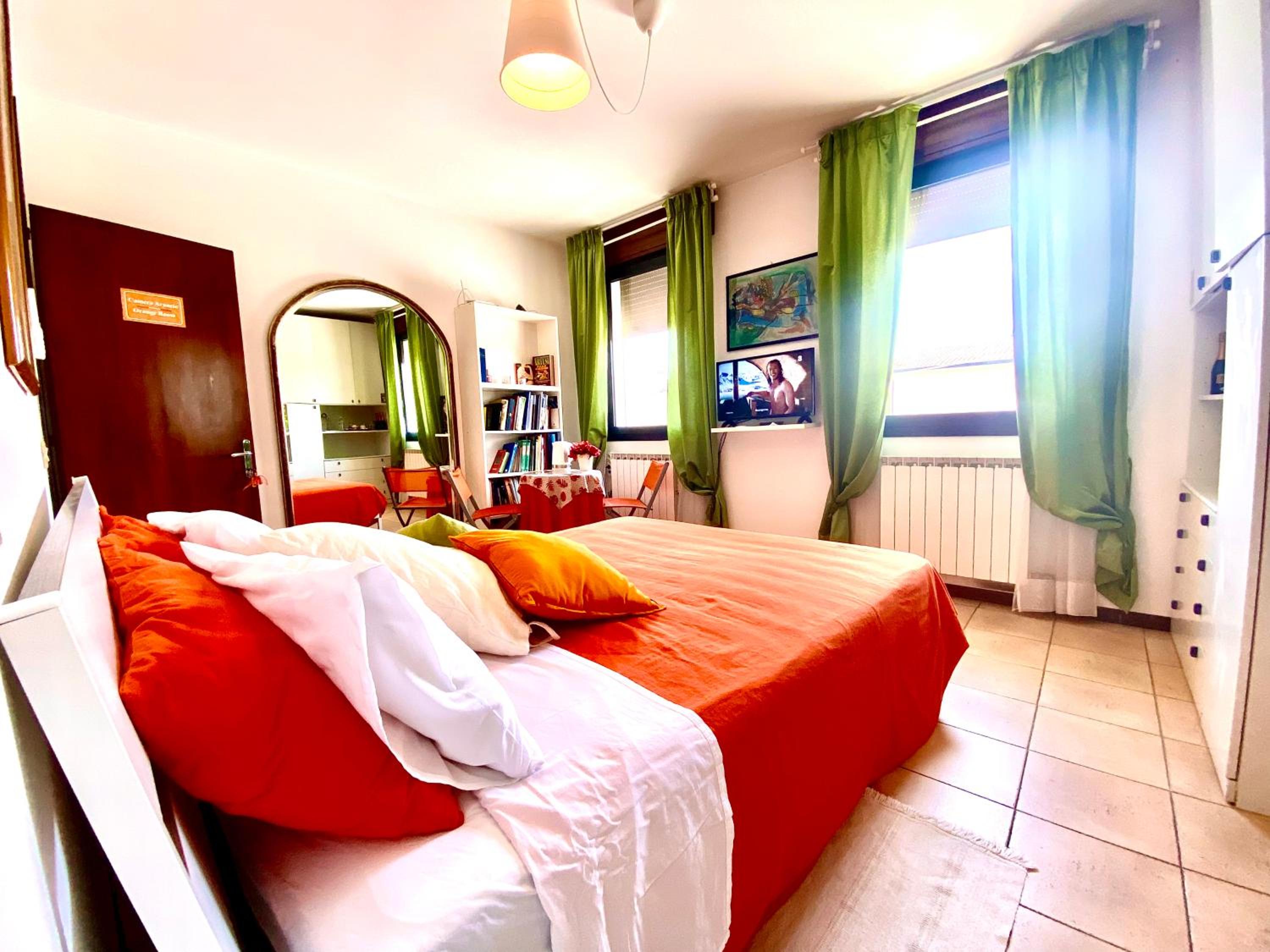 Deluxe Room - Photo 2
