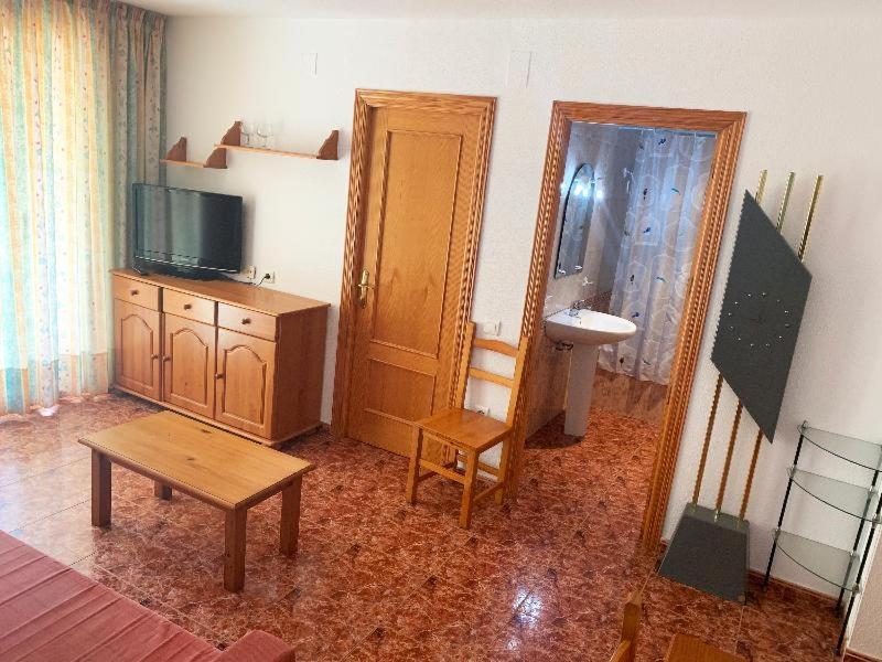 Habitación #238197404