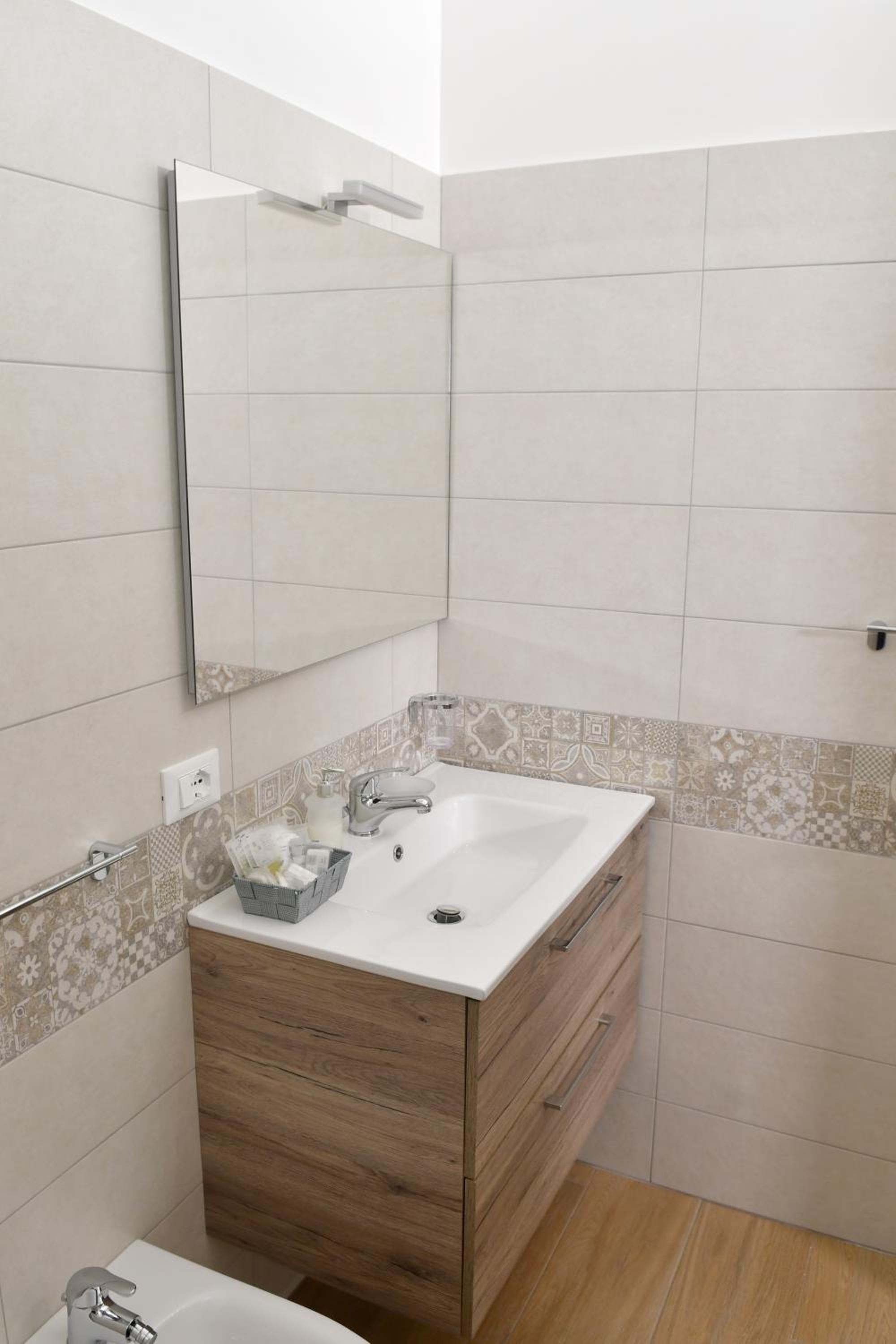 Triple Room - Photo 2