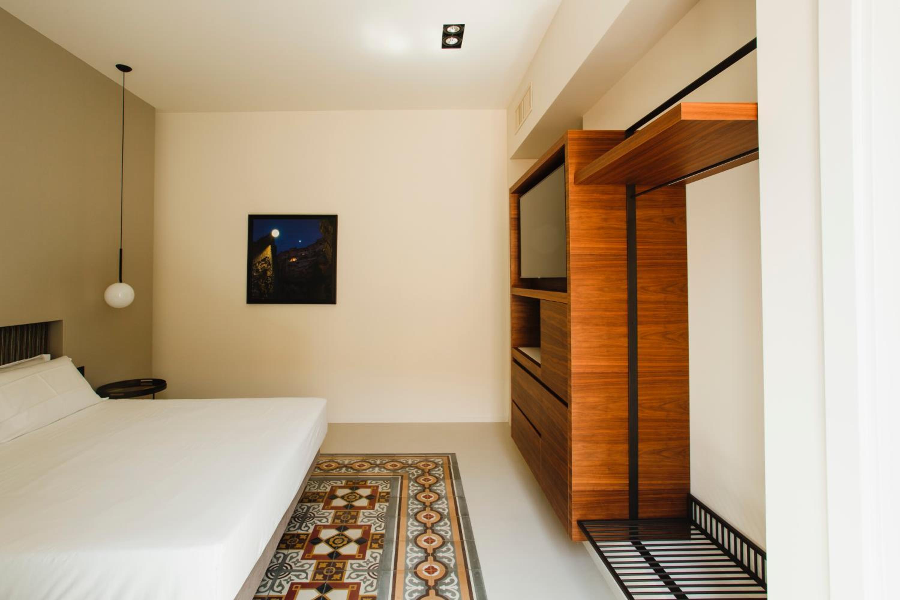 Deluxe Double or Twin Room - Photo 1