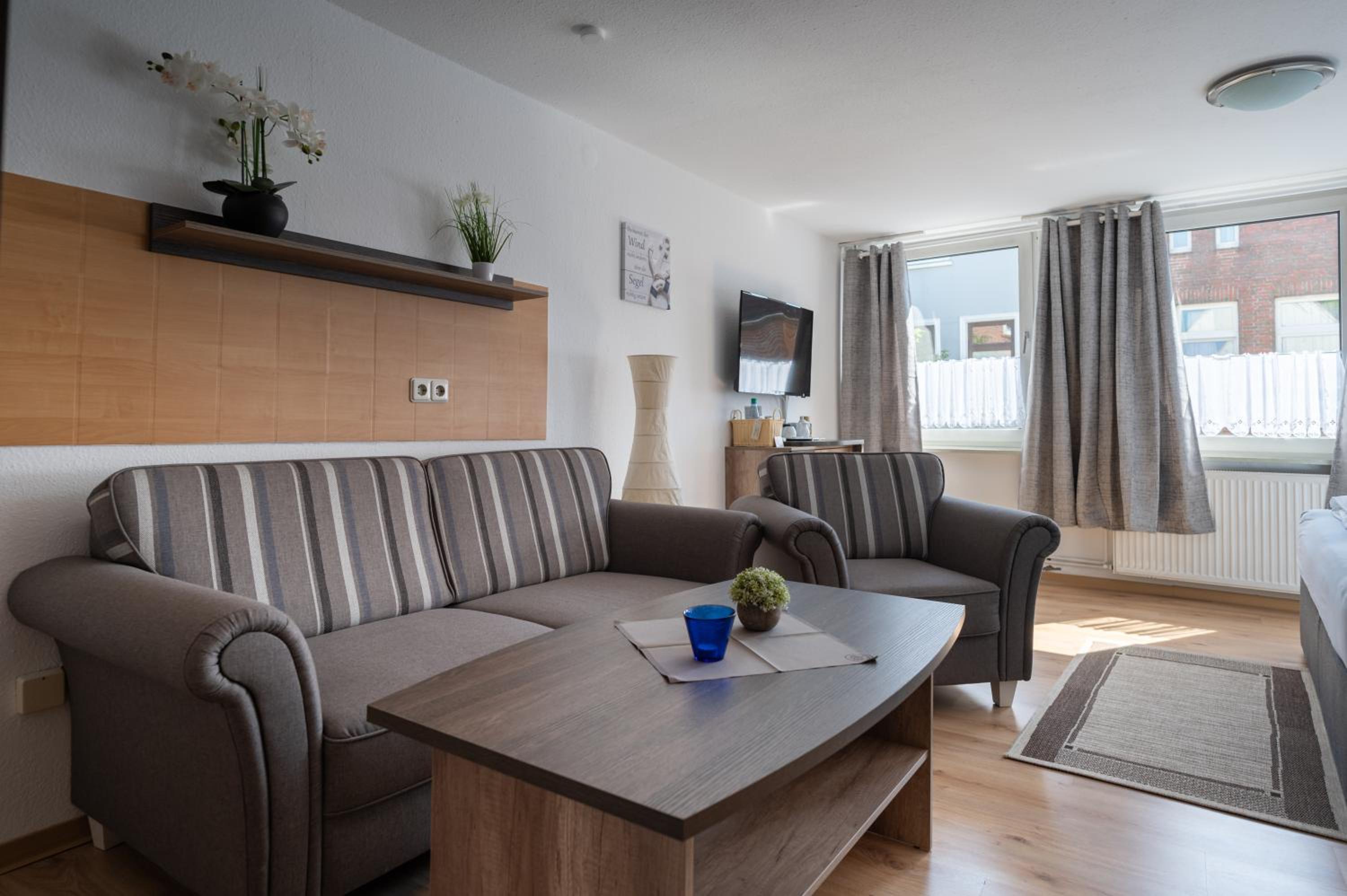 Triple Room (Annex)