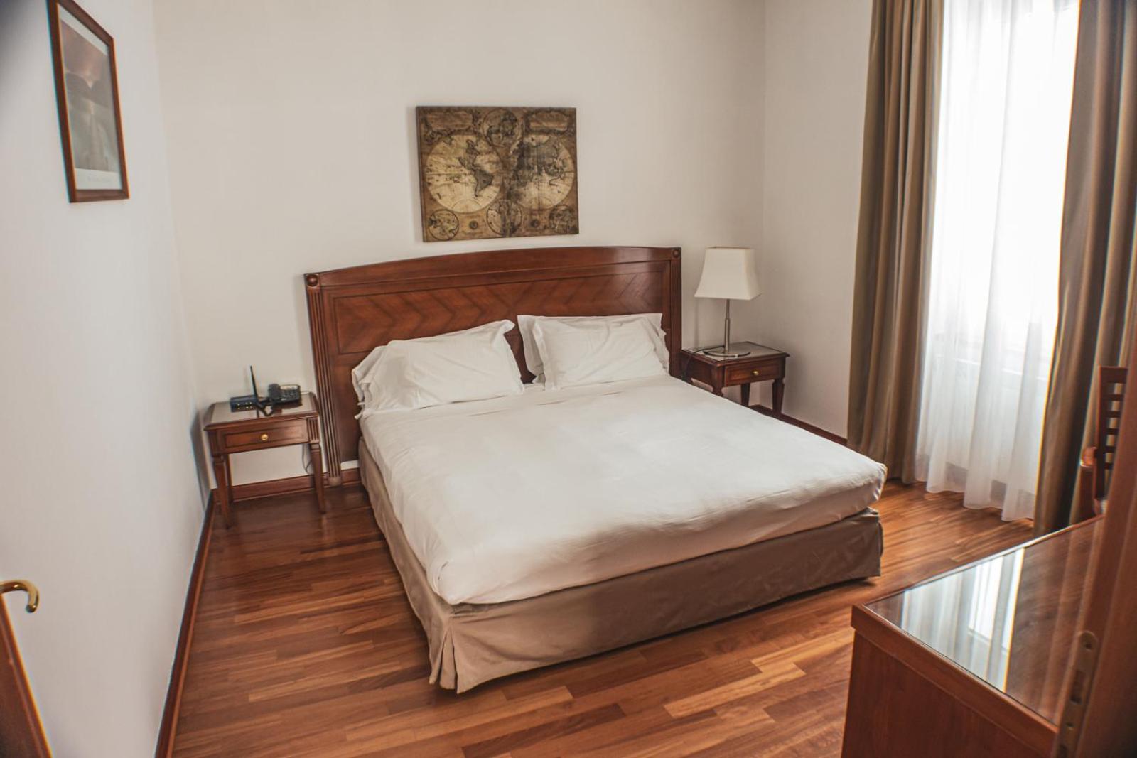One-Bedroom Apartment - Photo 4