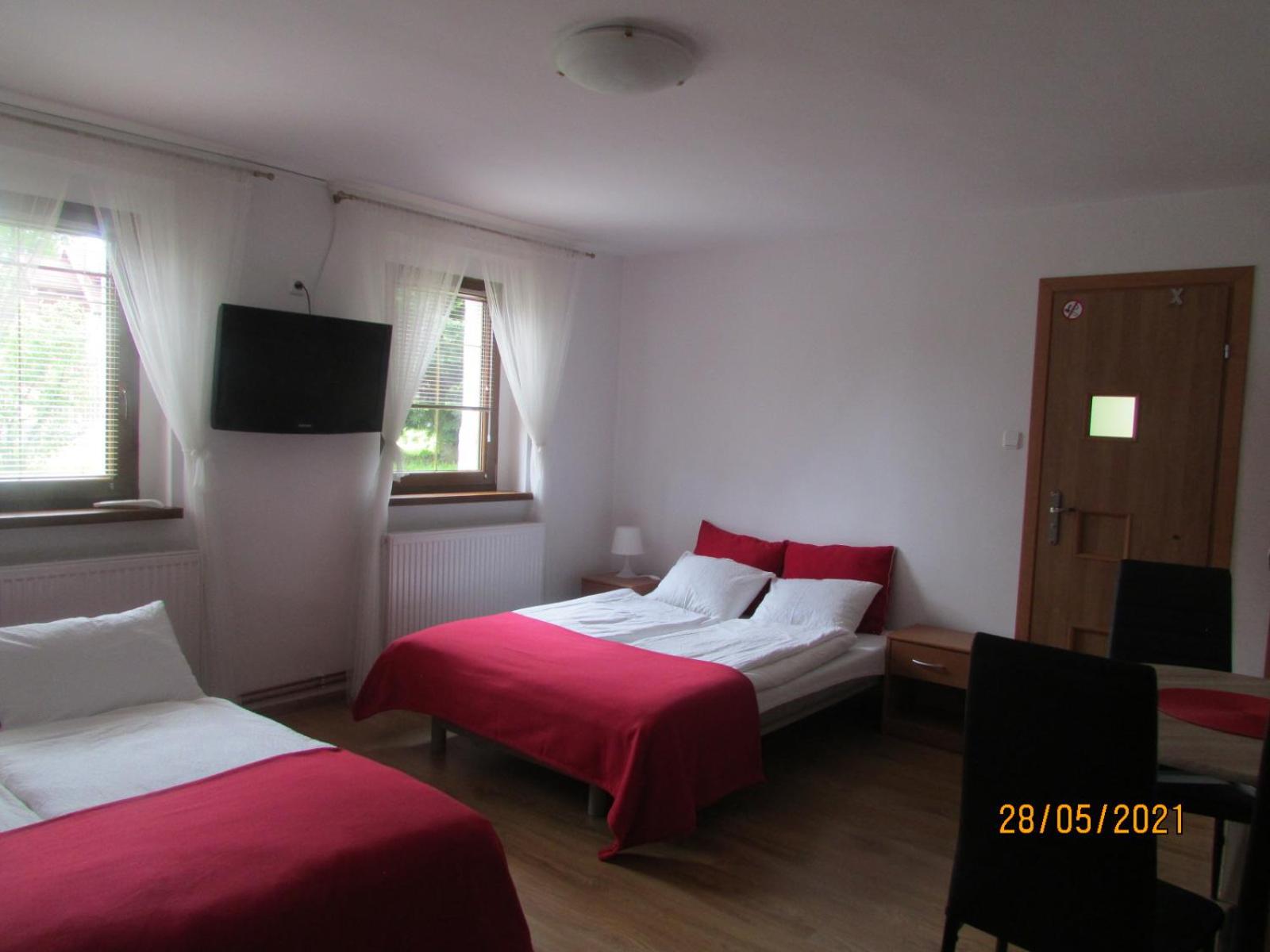 Quadruple Room - Photo 9